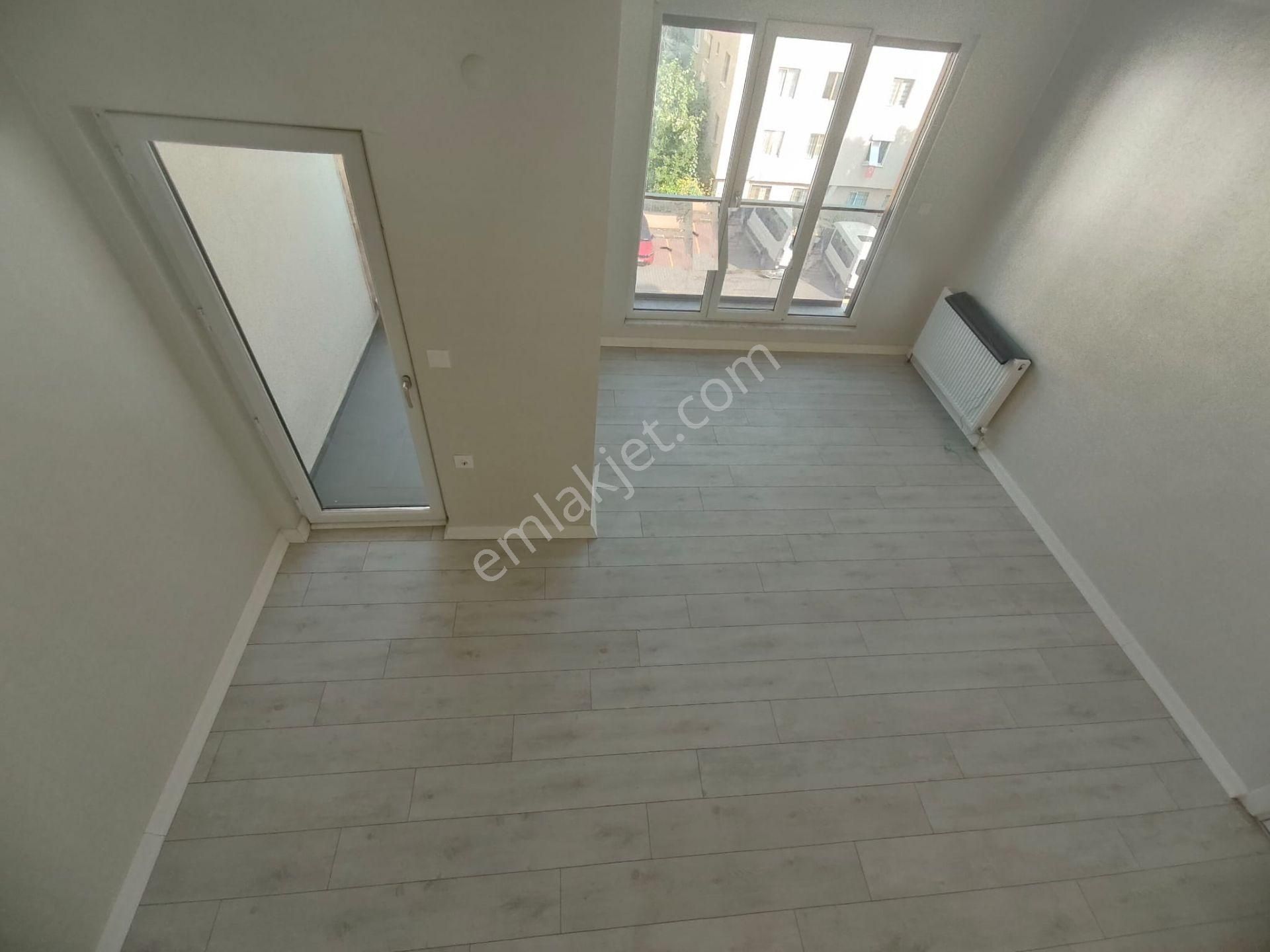 Emlak Dünyasından İdealtepede Satılık 3+2 160 M2 Sıfır Dubleks - Görsel 18