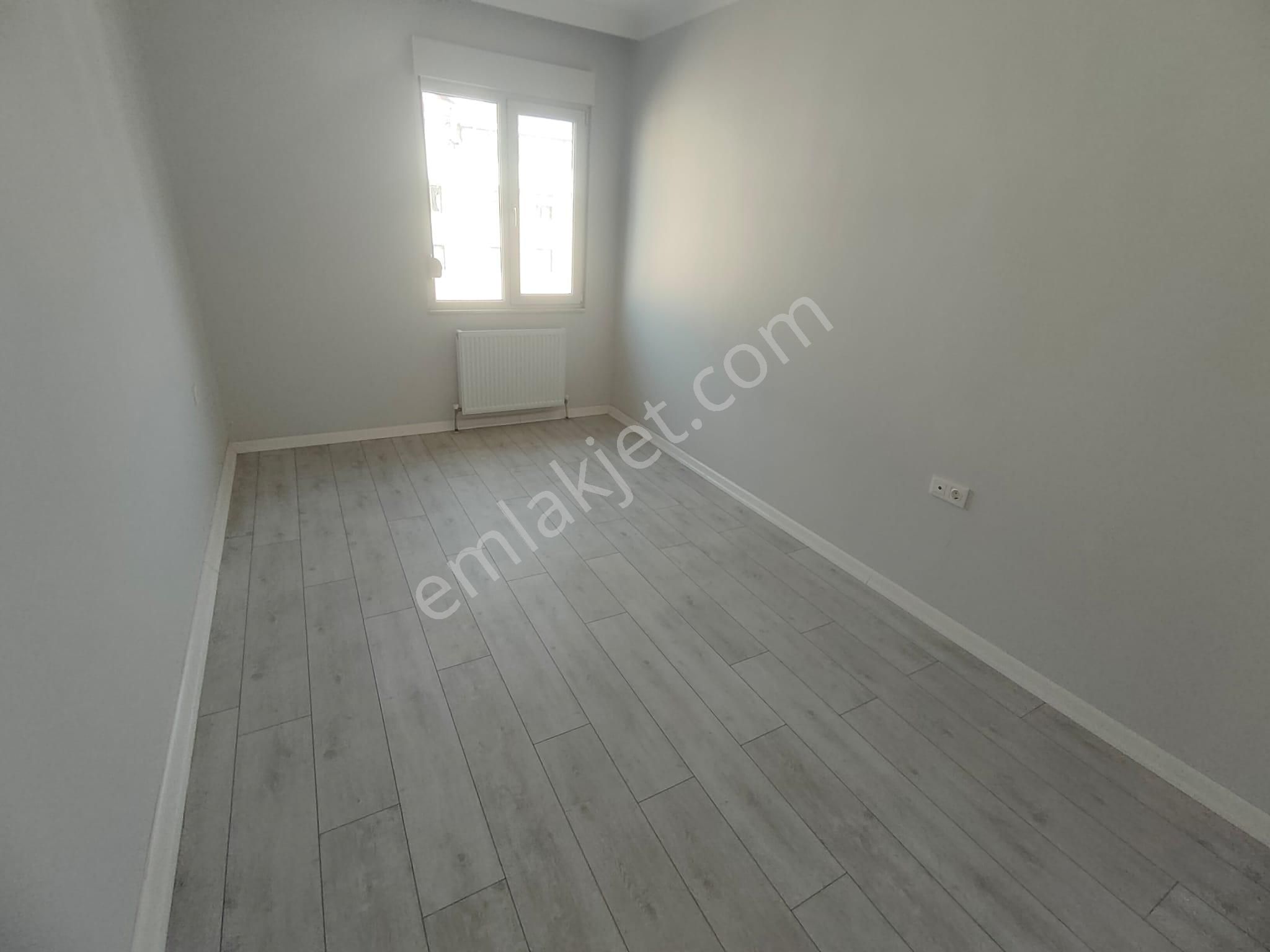 Emlak Dünyasından İdealtepede Satılık 3+2 160 M2 Sıfır Dubleks - Görsel 12