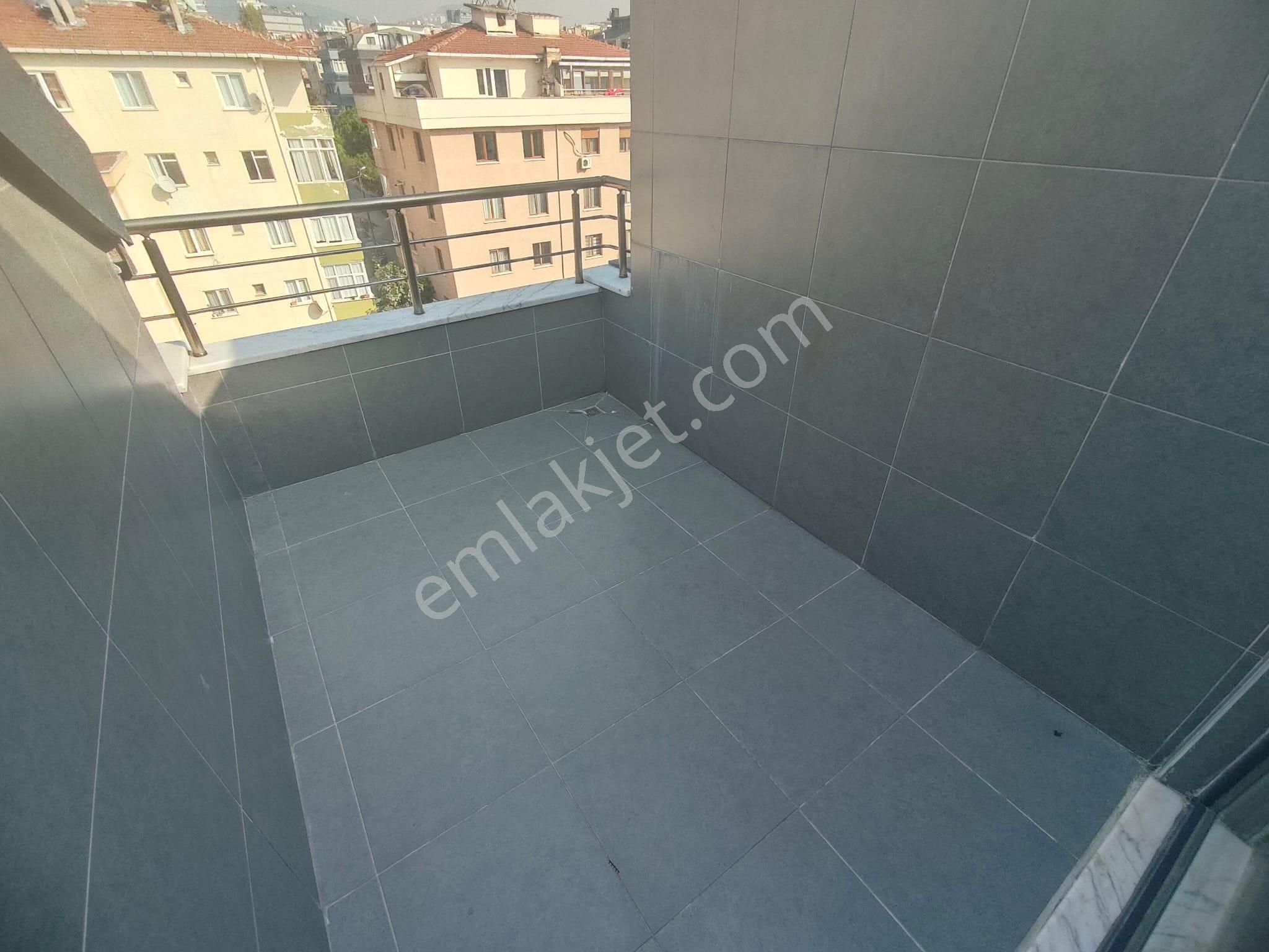 Emlak Dünyasından İdealtepede Satılık 3+2 160 M2 Sıfır Dubleks - Görsel 29