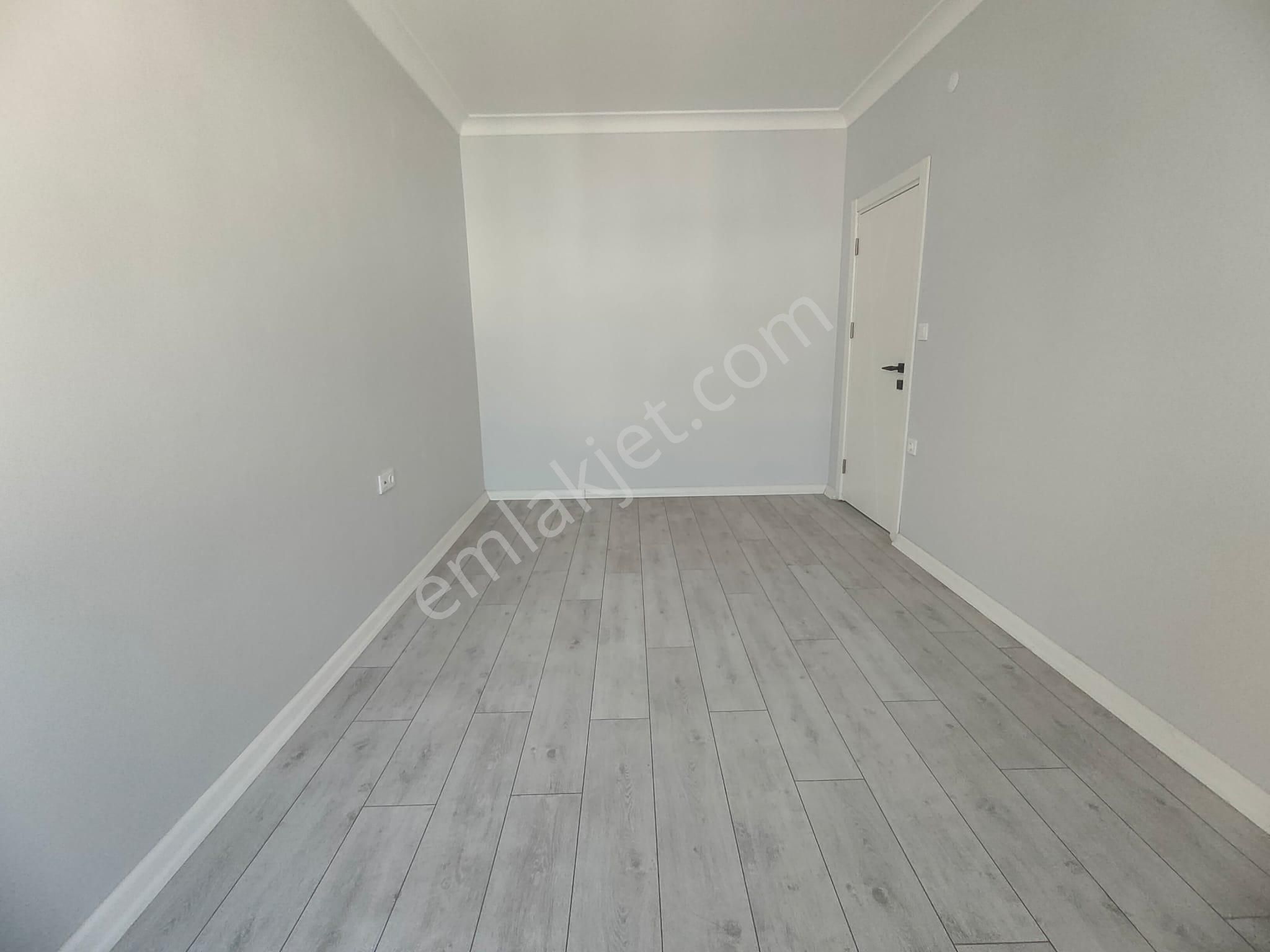 Emlak Dünyasından İdealtepede Satılık 3+2 160 M2 Sıfır Dubleks - Görsel 14