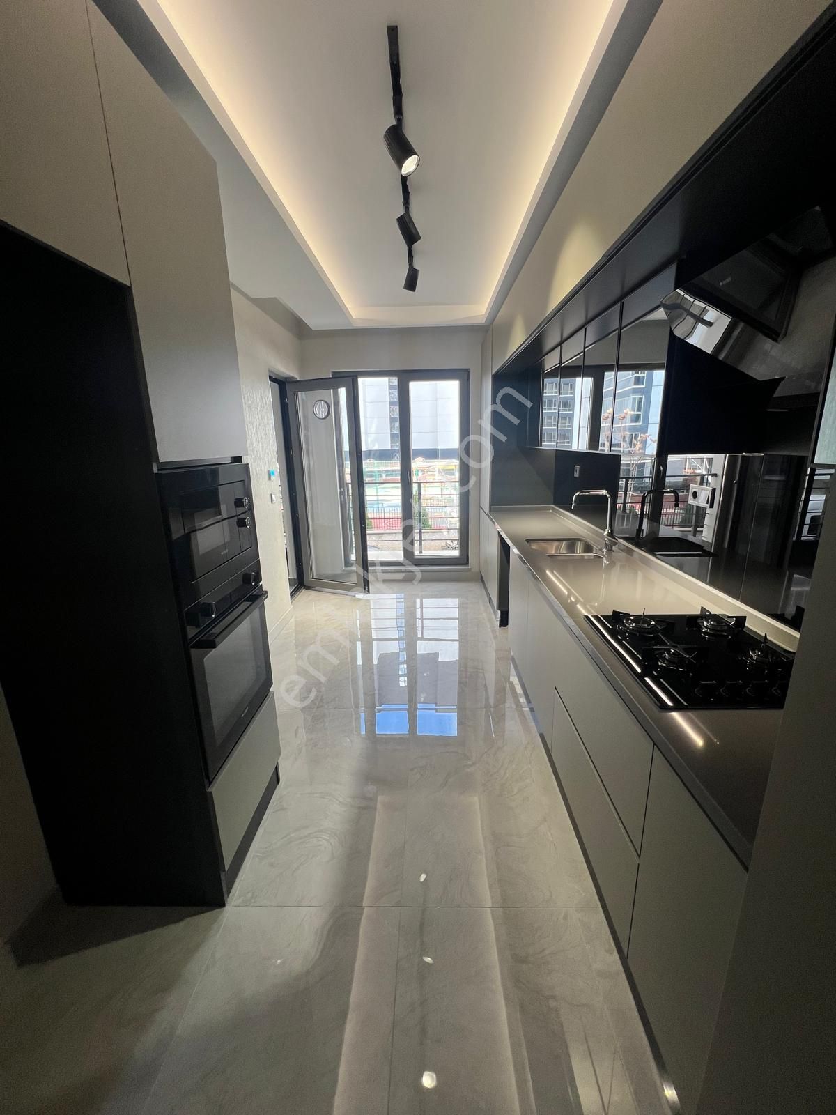 Kanuni Mahallesi'nde Full+full Yapılı Sıfır 2+1 Daire!