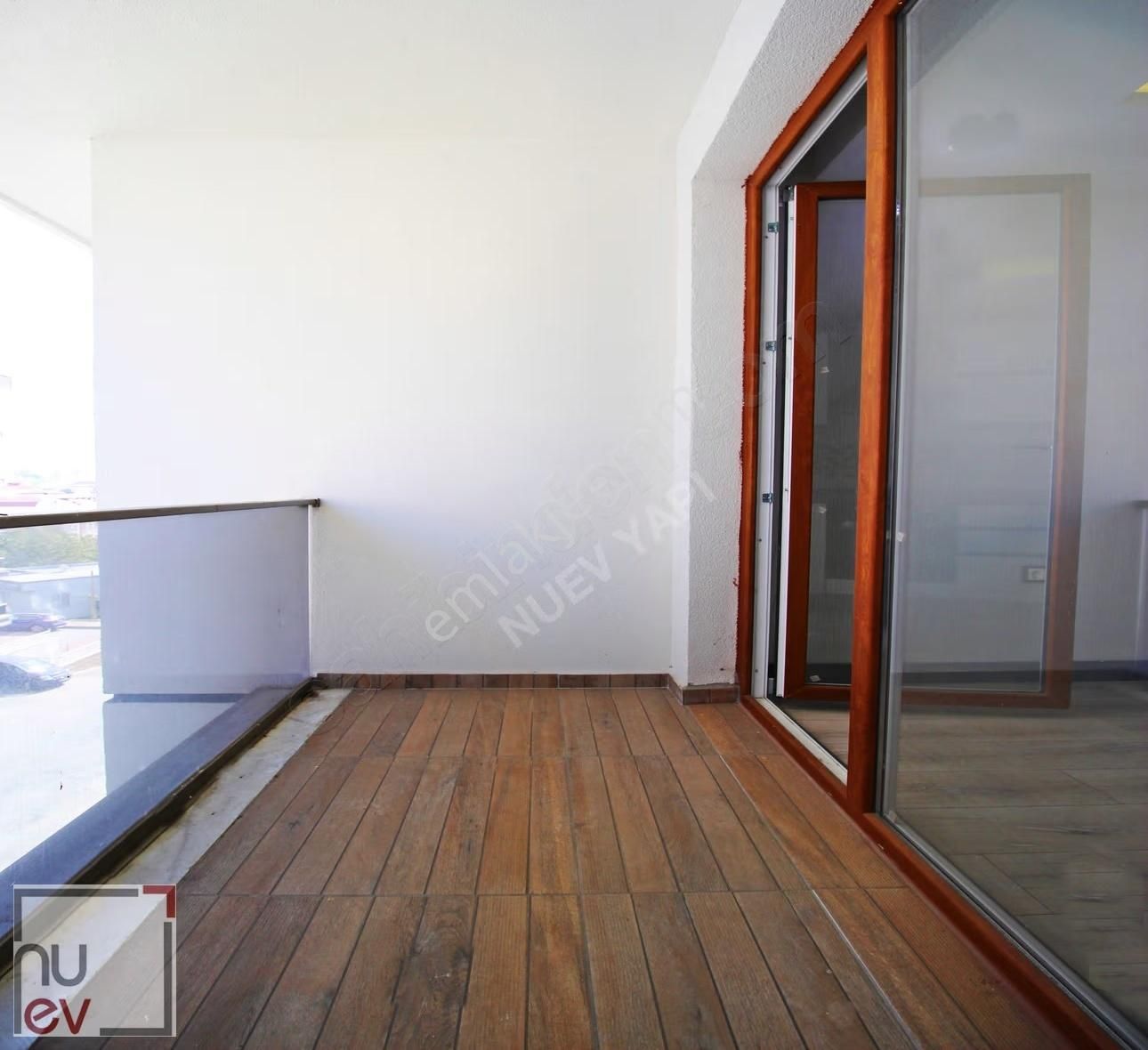 Geniş Peyzajlı 2 Bloklu Sitede Konforlu 2+1 Daire-nuev - Görsel 6