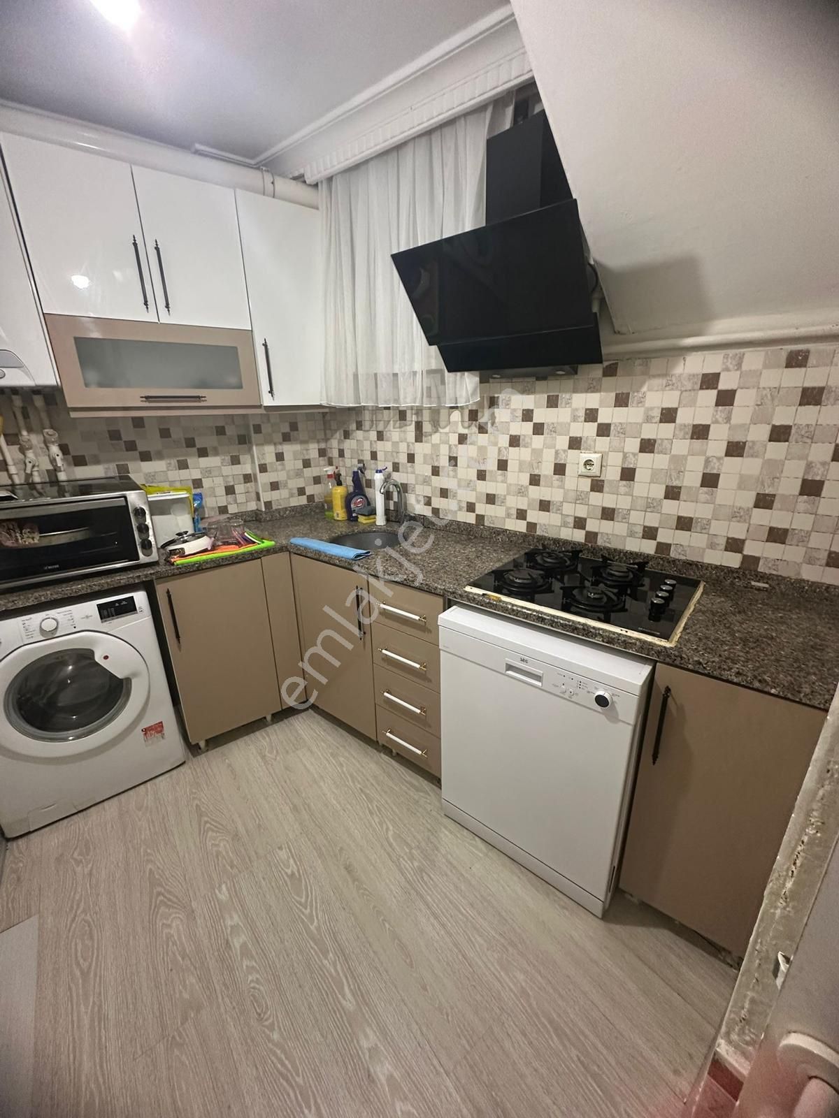 Sultançiftliğinde Tramvayın Dibinde Lüx Daire - Görsel 10