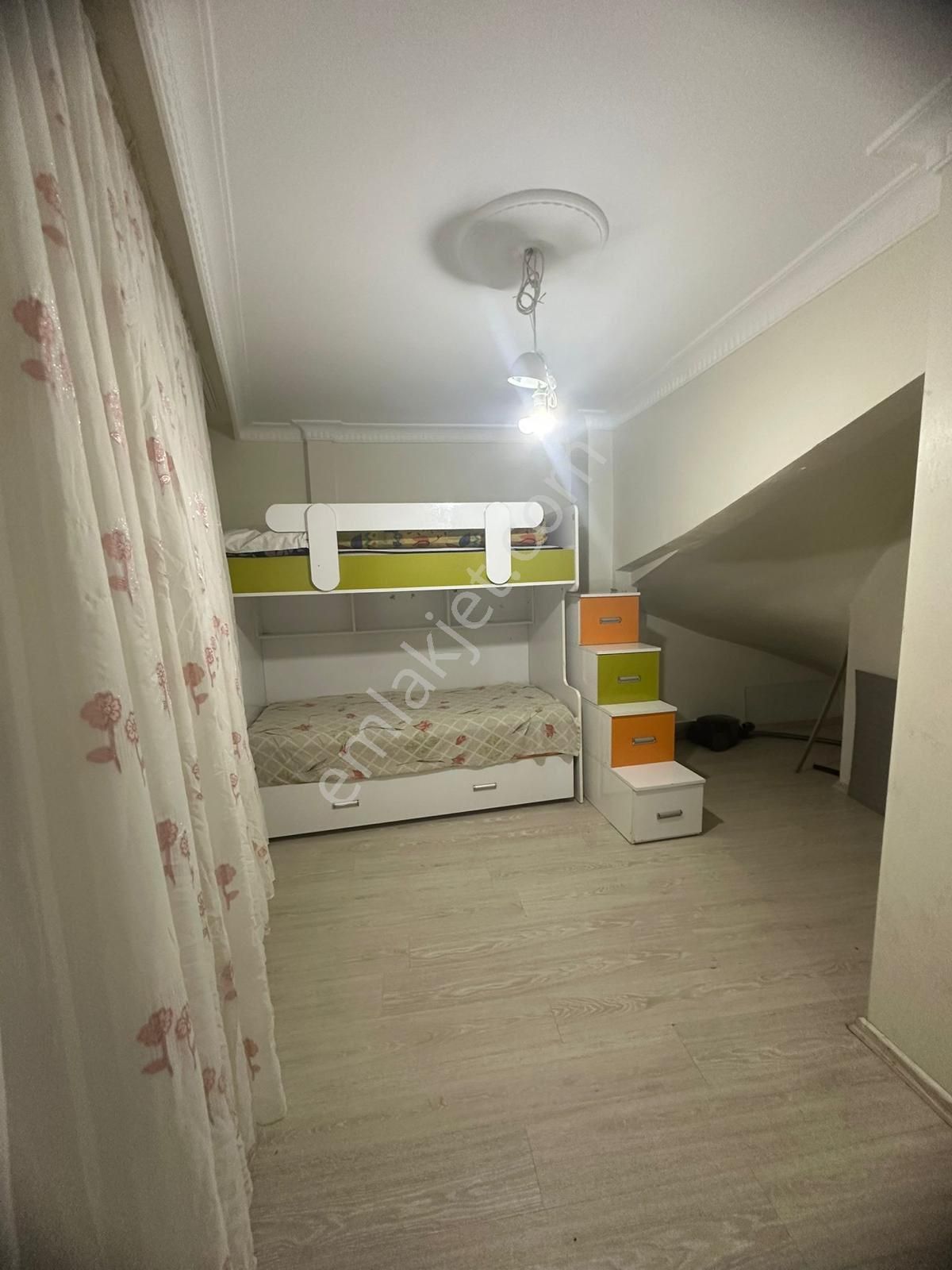 Sultançiftliğinde Tramvayın Dibinde Lüx Daire - Görsel 20