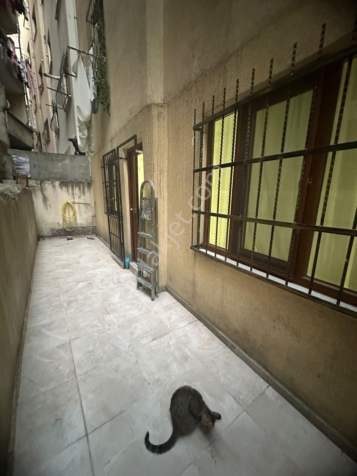 Sultançiftliğinde Tramvayın Dibinde Lüx Daire - Görsel 12