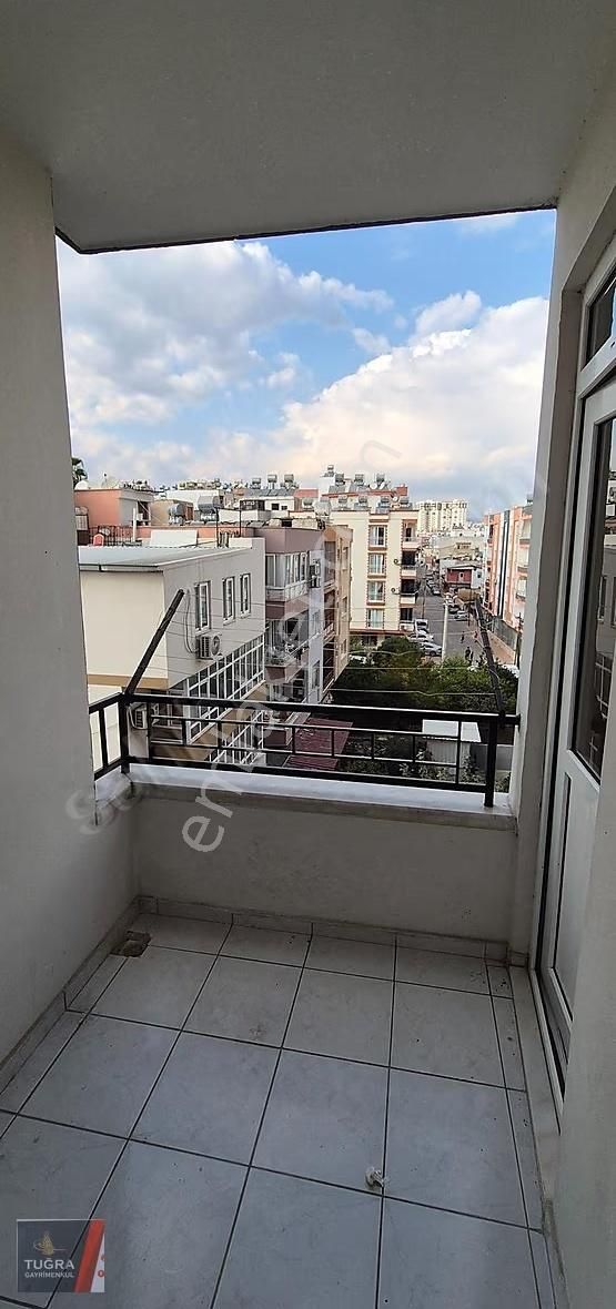 Gmk Bulvarı Üzeri Eski Devlet Hastanesi Karşısı Kiralık 3+1 - Görsel 7