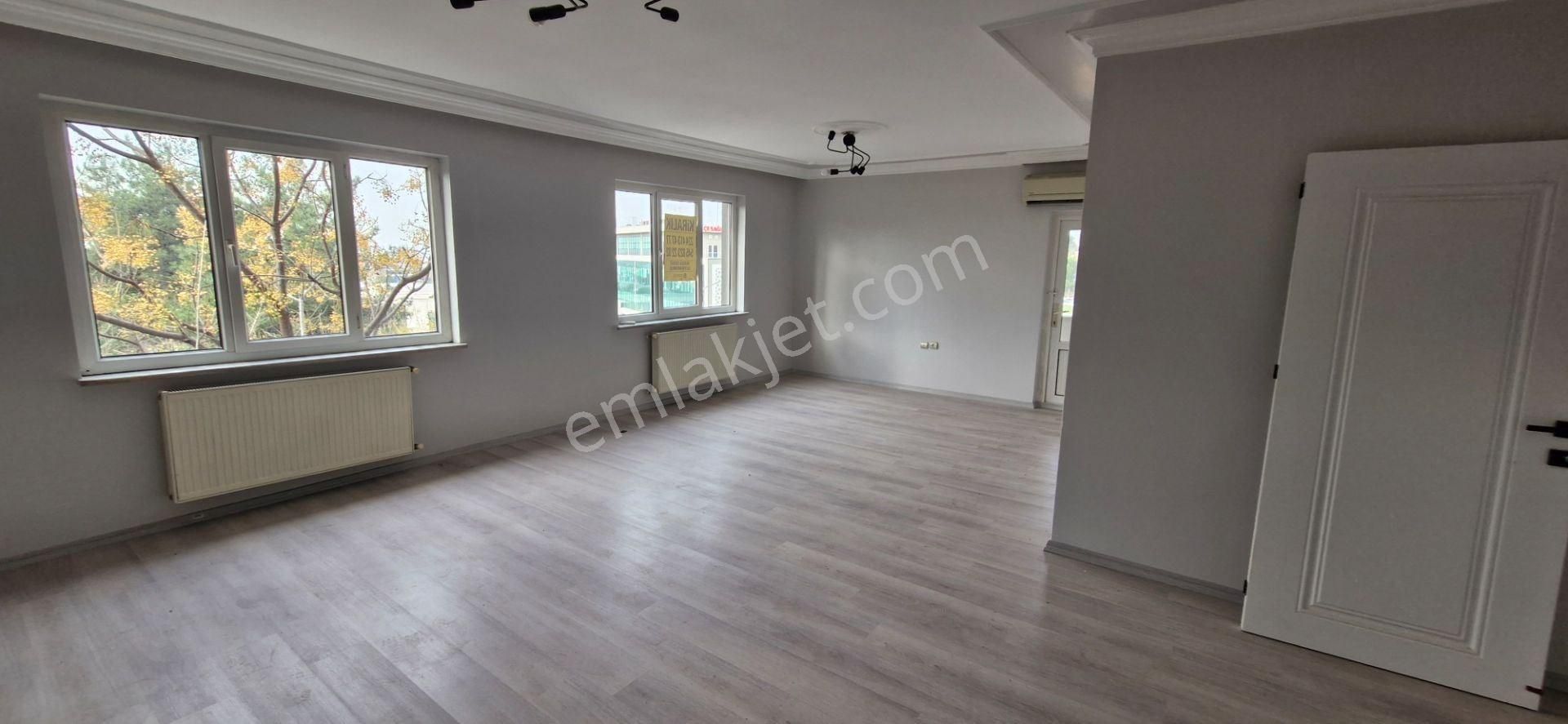 Nilüfer Cumhuriyet Mah De Kiralık 4+1 Daire - Görsel 7