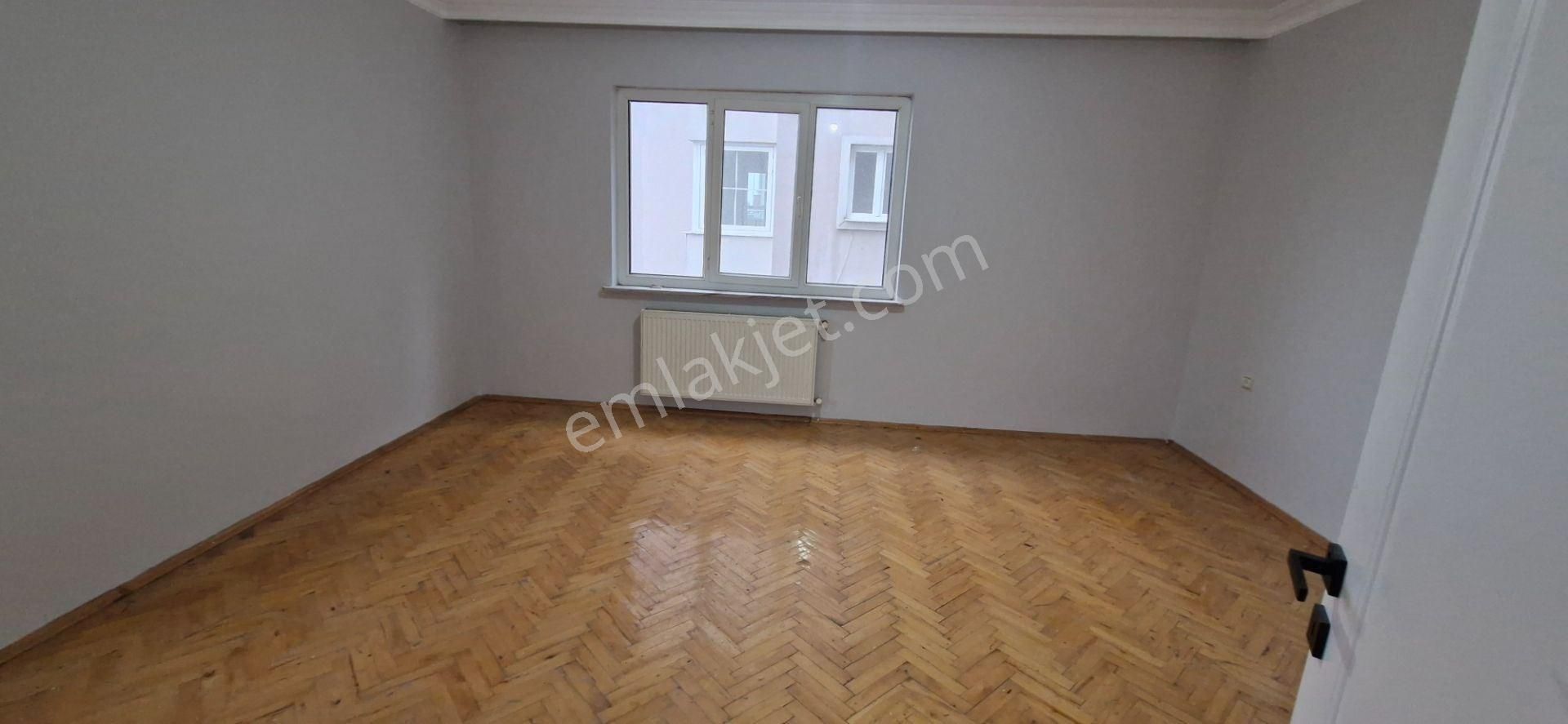 Nilüfer Cumhuriyet Mah De Kiralık 4+1 Daire - Görsel 12