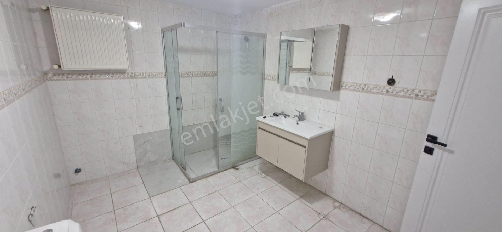 Nilüfer Cumhuriyet Mah De Kiralık 4+1 Daire - Görsel 18