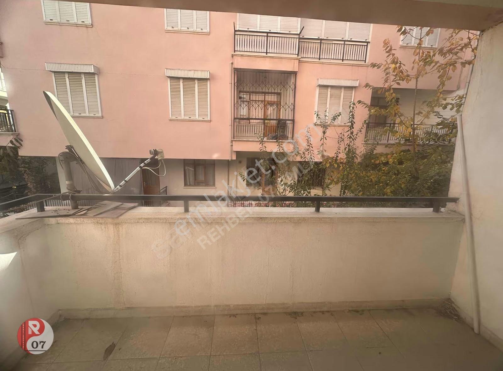 Antalya Korkuteli Kiremitli Mahallesinde Satılık 2+1 Amerikan - Görsel 2