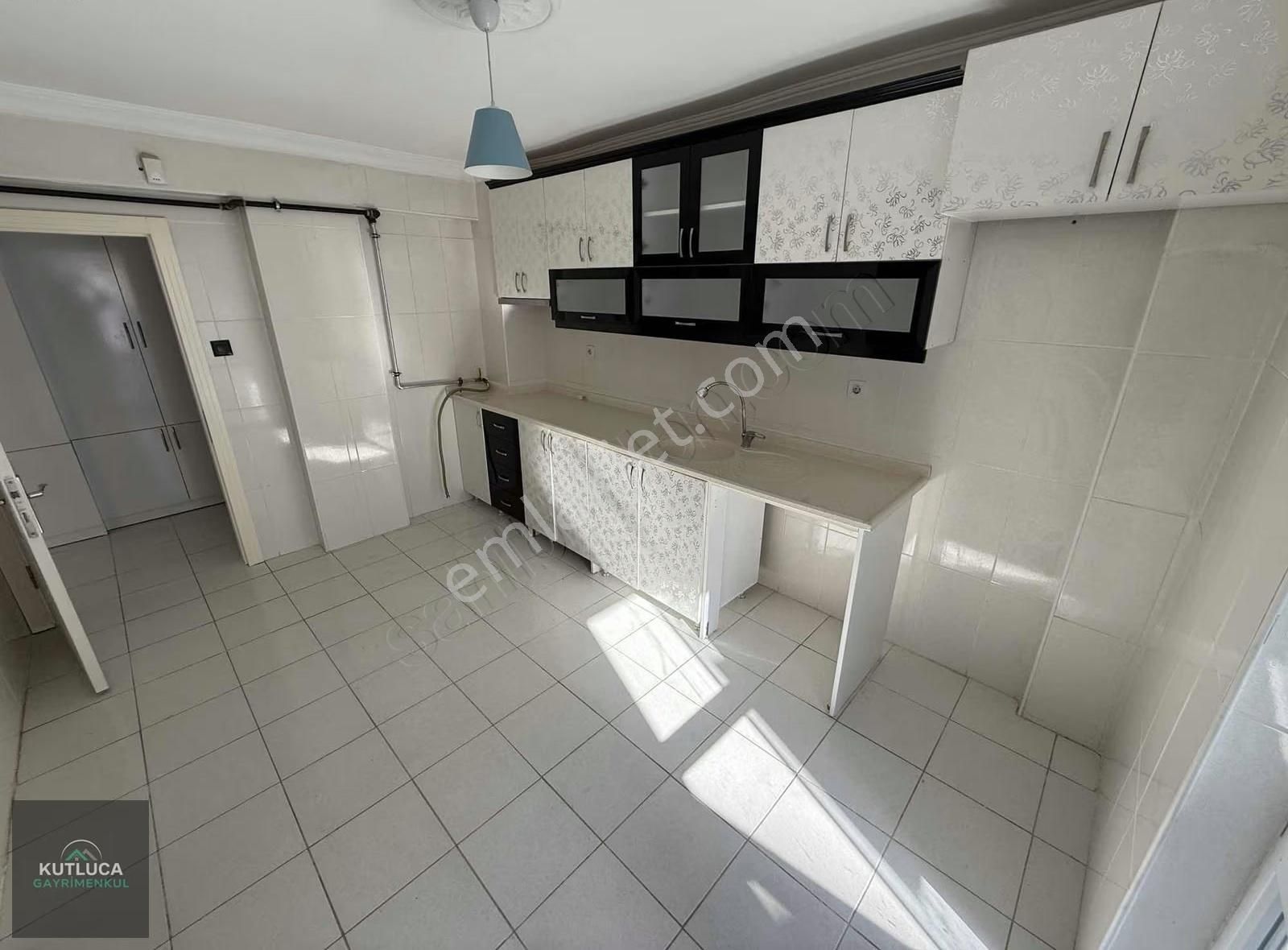 3+1 Okul Ve Market Yakını Ara Kat Asansörlü Şehir Hast. Ulaşım!! - Görsel 31