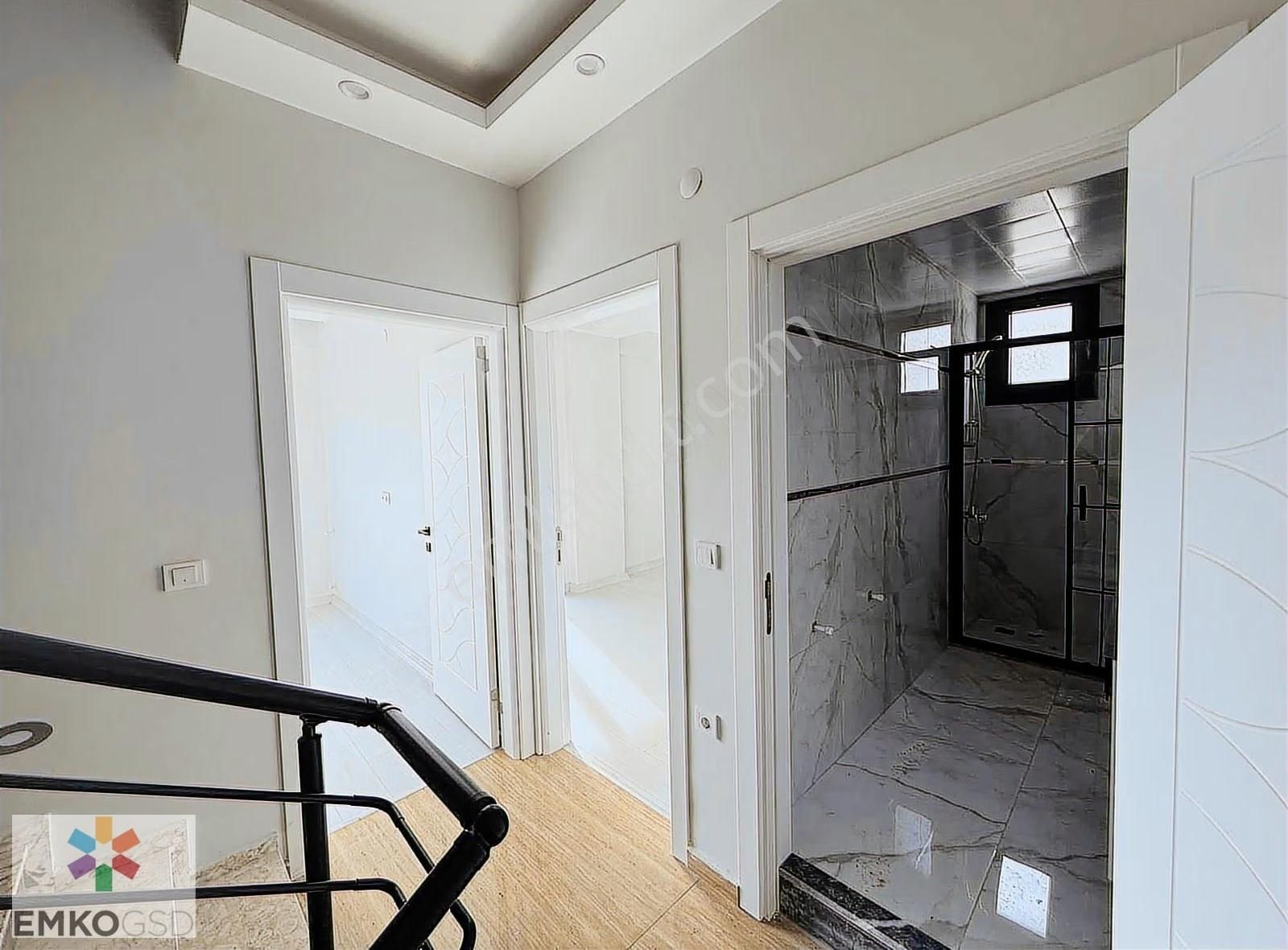 Çukuraltında,büyük Bahçeli ,deniz Manzaralı 3+1 Villa(emko) - Görsel 5