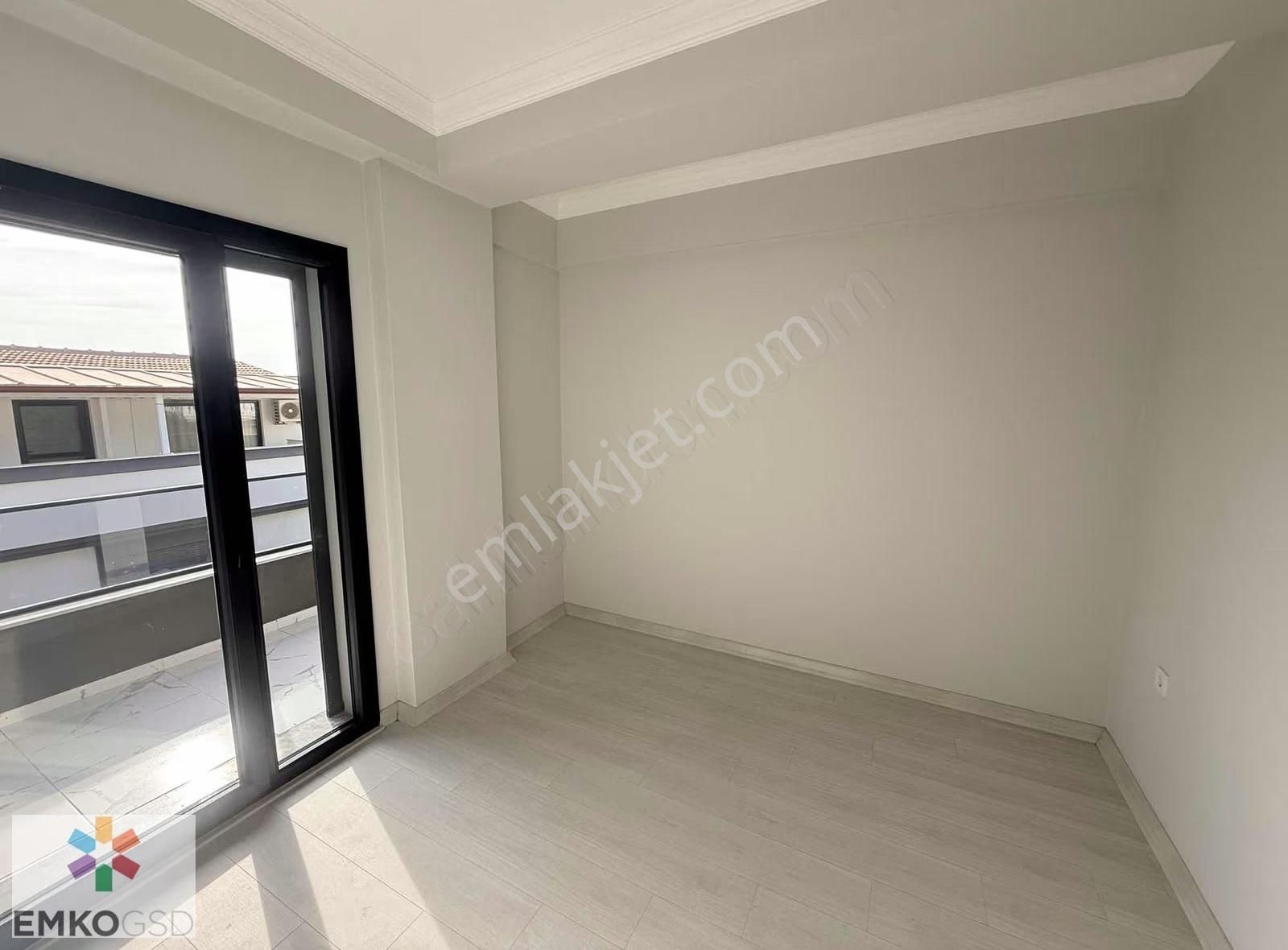 Çukuraltında,büyük Bahçeli ,deniz Manzaralı 3+1 Villa(emko) - Görsel 26