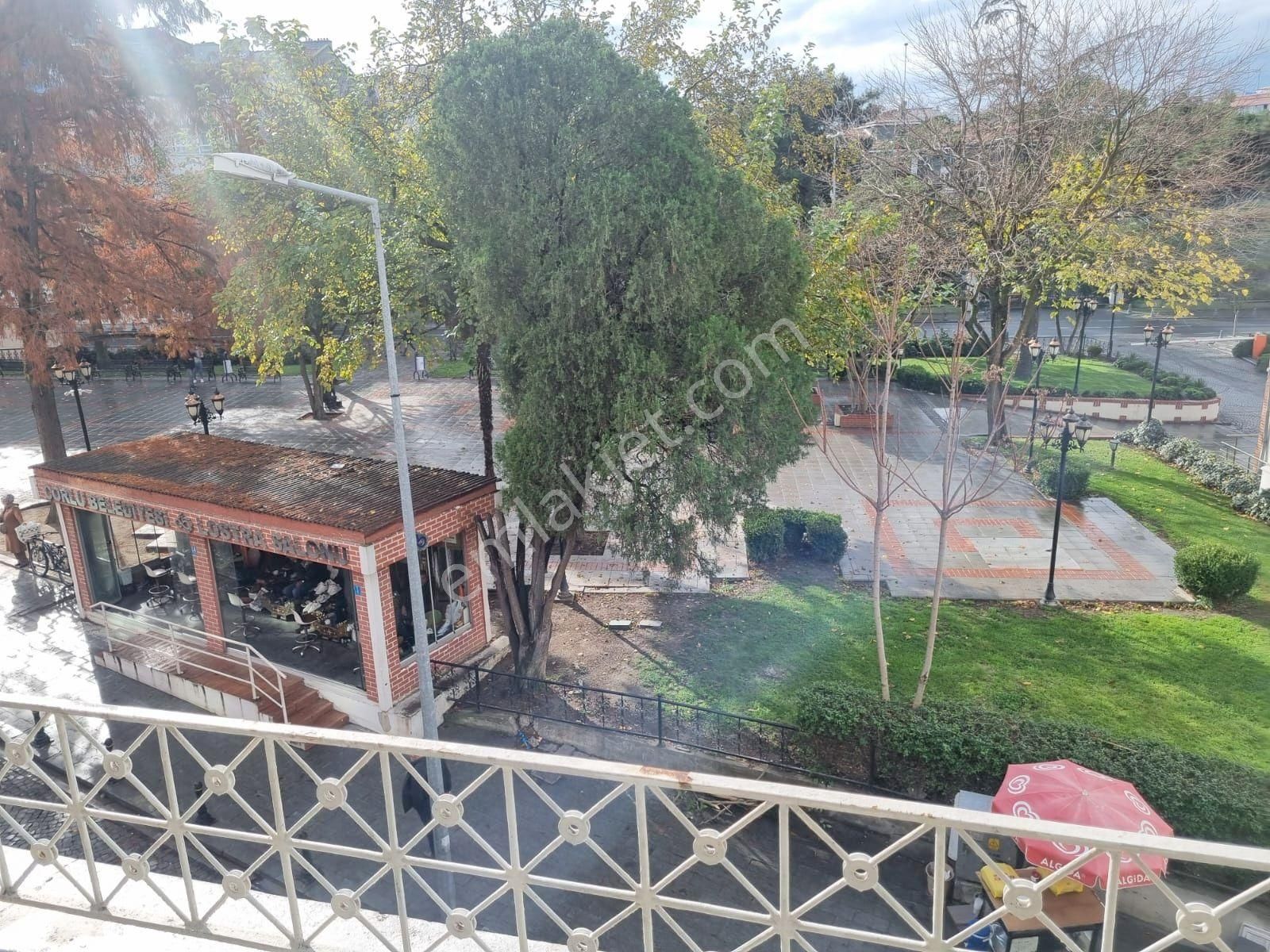 Çorlu Da Kalabalık Personelin Çalışabileceği Kiralık Ofis - Görsel 9