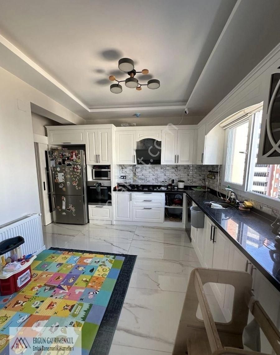 Ergünden Akdeniz'de Site İçi Kiralık Doğalgazlı 2+1 Ayrımutfak - Görsel 15