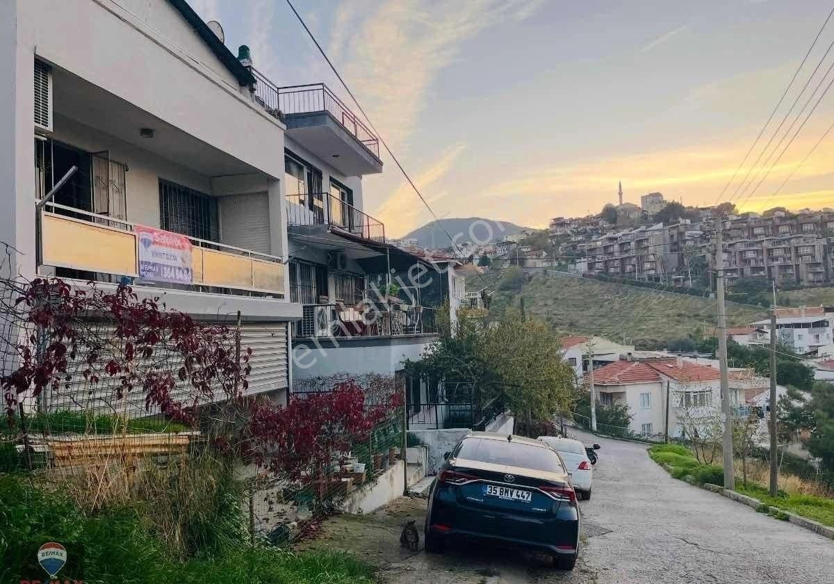 Narlıdere Atatürk Mh. Denız Manazaralı Satılık Trıpleks Bina - Görsel 30