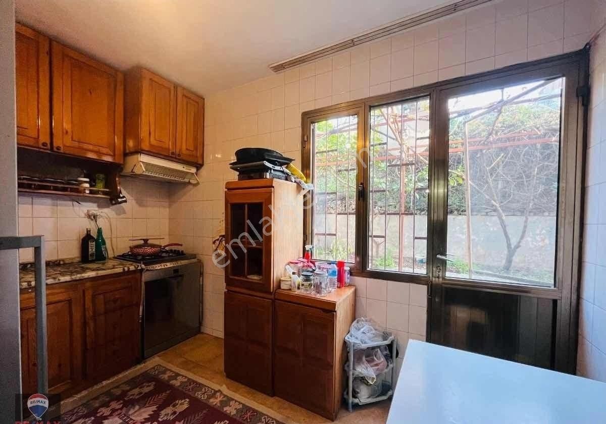 Narlıdere Atatürk Mh. Denız Manazaralı Satılık Trıpleks Bina - Görsel 15