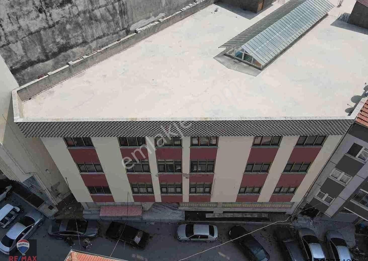 Suluova Merkezde İmalathane-showroom-gıda İşine Uygun Satılık Bina - Görsel 33