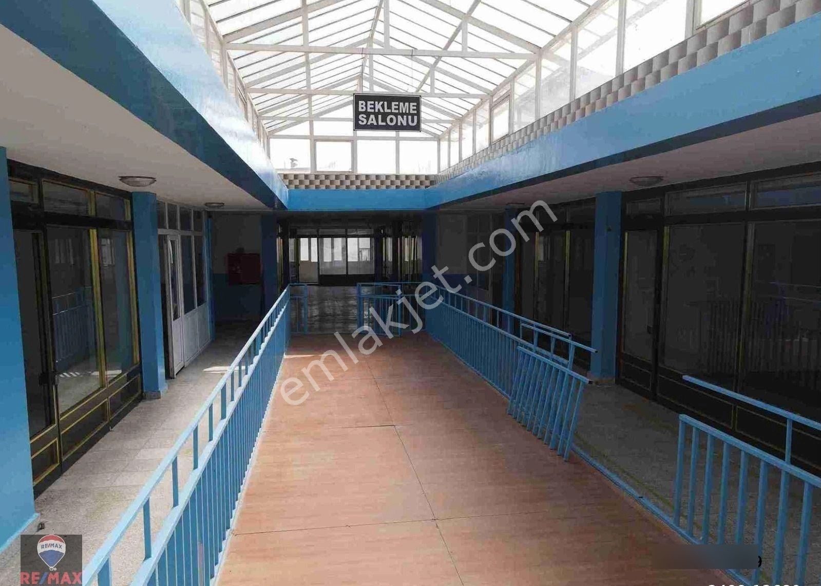 Suluova Merkezde İmalathane-showroom-gıda İşine Uygun Satılık Bina - Görsel 4