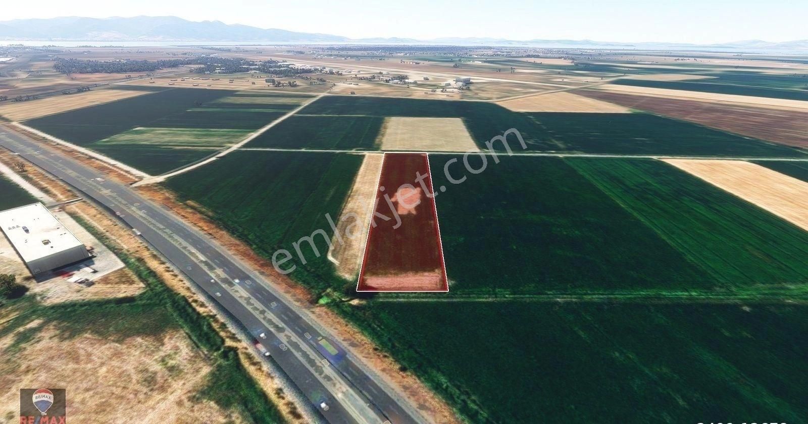 Menemen Ulucak Yola 60 Metre Cepheli Satılık Arazi - Görsel 25