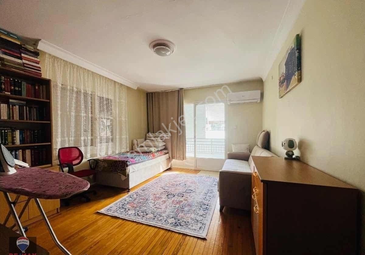 İzmir Balçova Eğitim Mh. Satılık Tripleks - Görsel 23