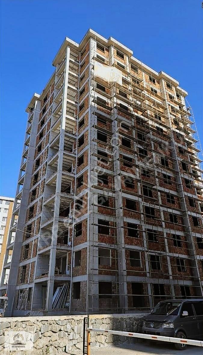 Trabzon Efe Gayrimenkul'den Of Merkez'de 4. Kat Ön Cephe Satılık - Görsel 29