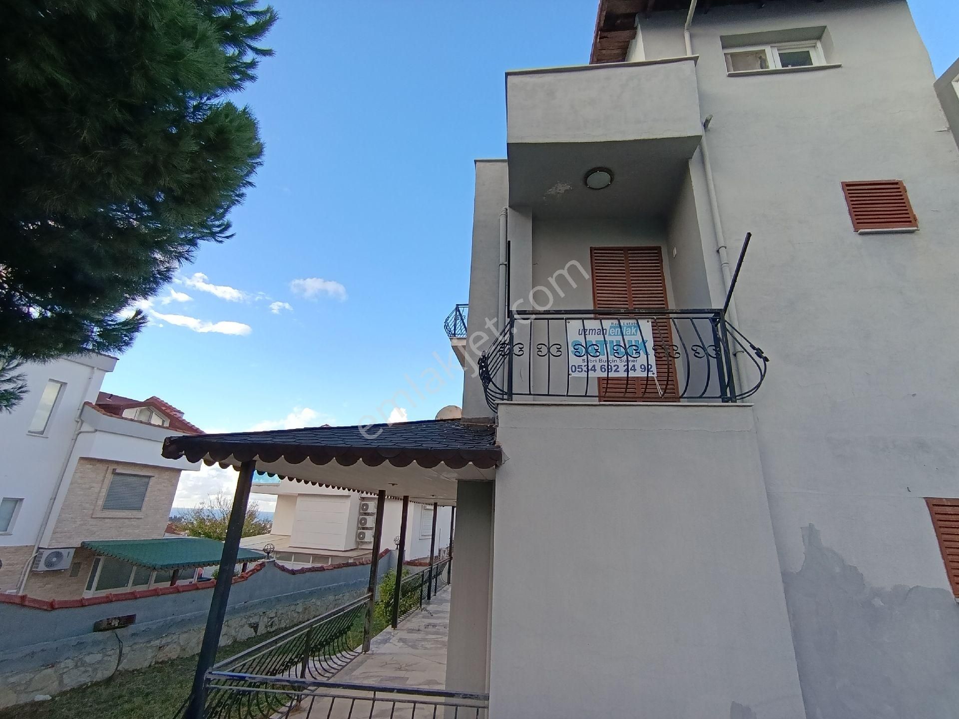 Karaova'da Panaromik Manzaralı Site İçinde 4+1 Satılık Villa - Görsel 12