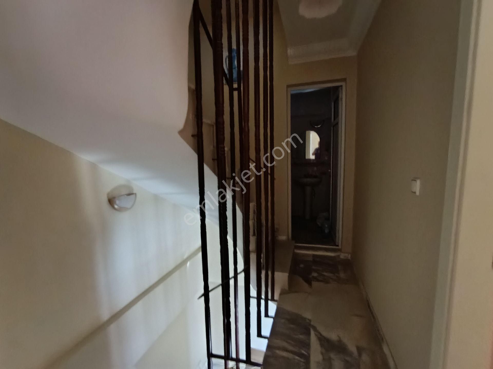 Karaova'da Panaromik Manzaralı Site İçinde 4+1 Satılık Villa - Görsel 24