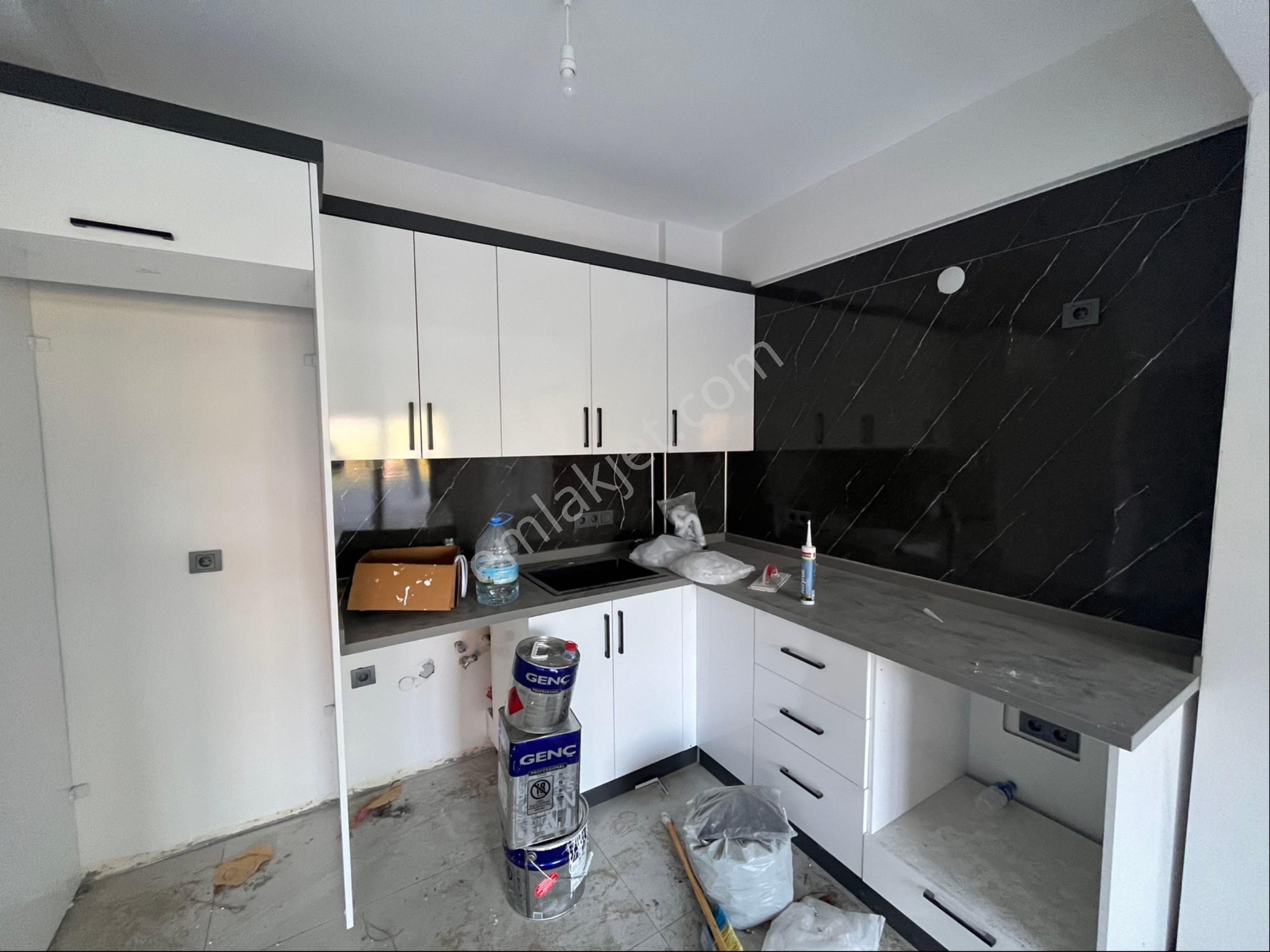 Seferihisar Payamlıda Uygun Fiyata Sıfır Bahçeli Yazlık - Görsel 21