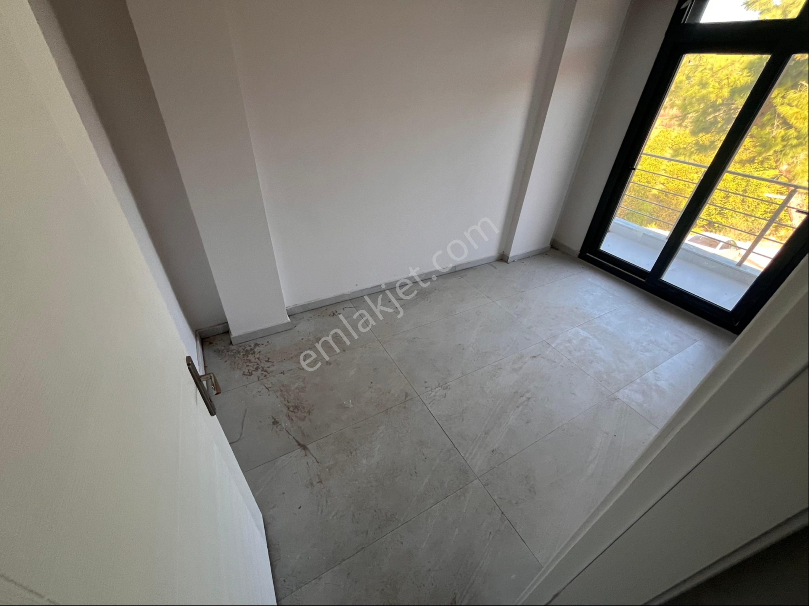 Seferihisar Payamlıda Uygun Fiyata Sıfır Bahçeli Yazlık - Görsel 10