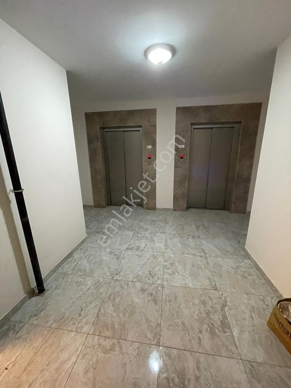 Sahibinden Hasarsız Ekstralı Açık Mutfak 3+1 Kombili Çift Asansörlü 7/24 Güvenlikli Site - Görsel 13