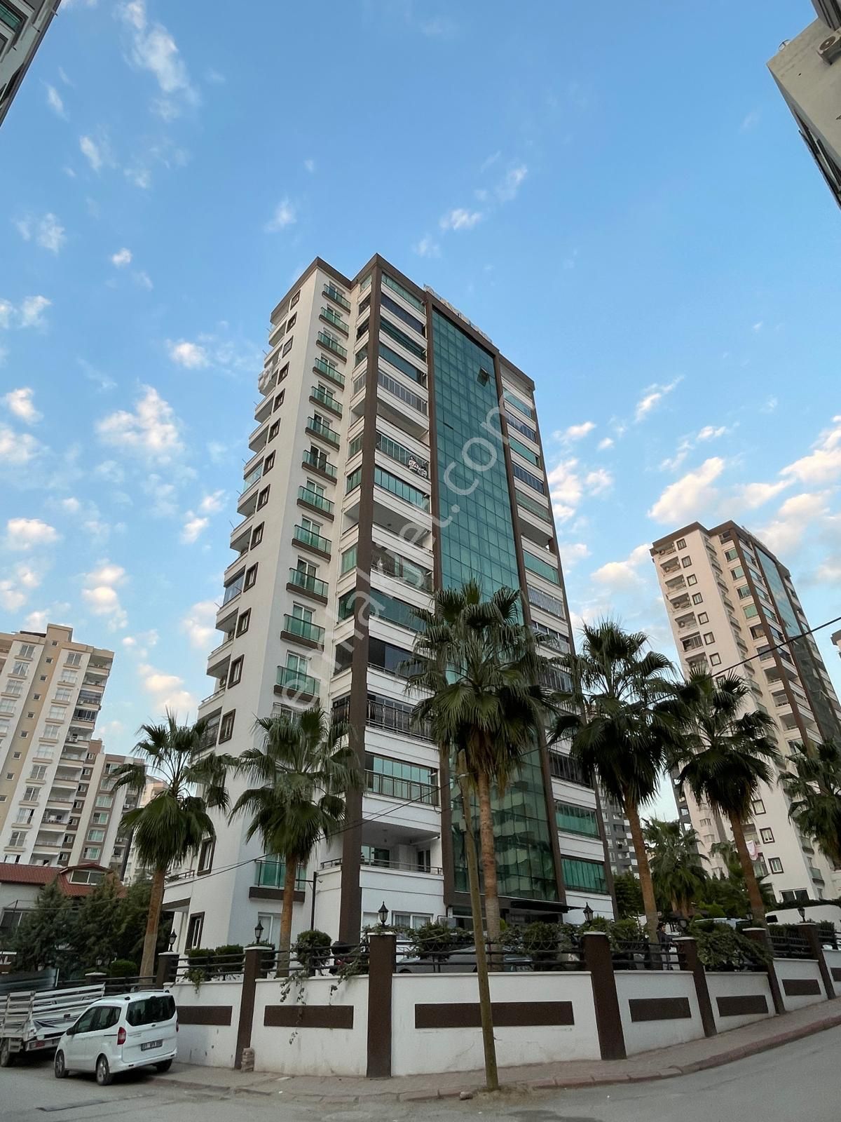 Sahibinden Hasarsız Ekstralı Açık Mutfak 3+1 Kombili Çift Asansörlü 7/24 Güvenlikli Site - Görsel 2