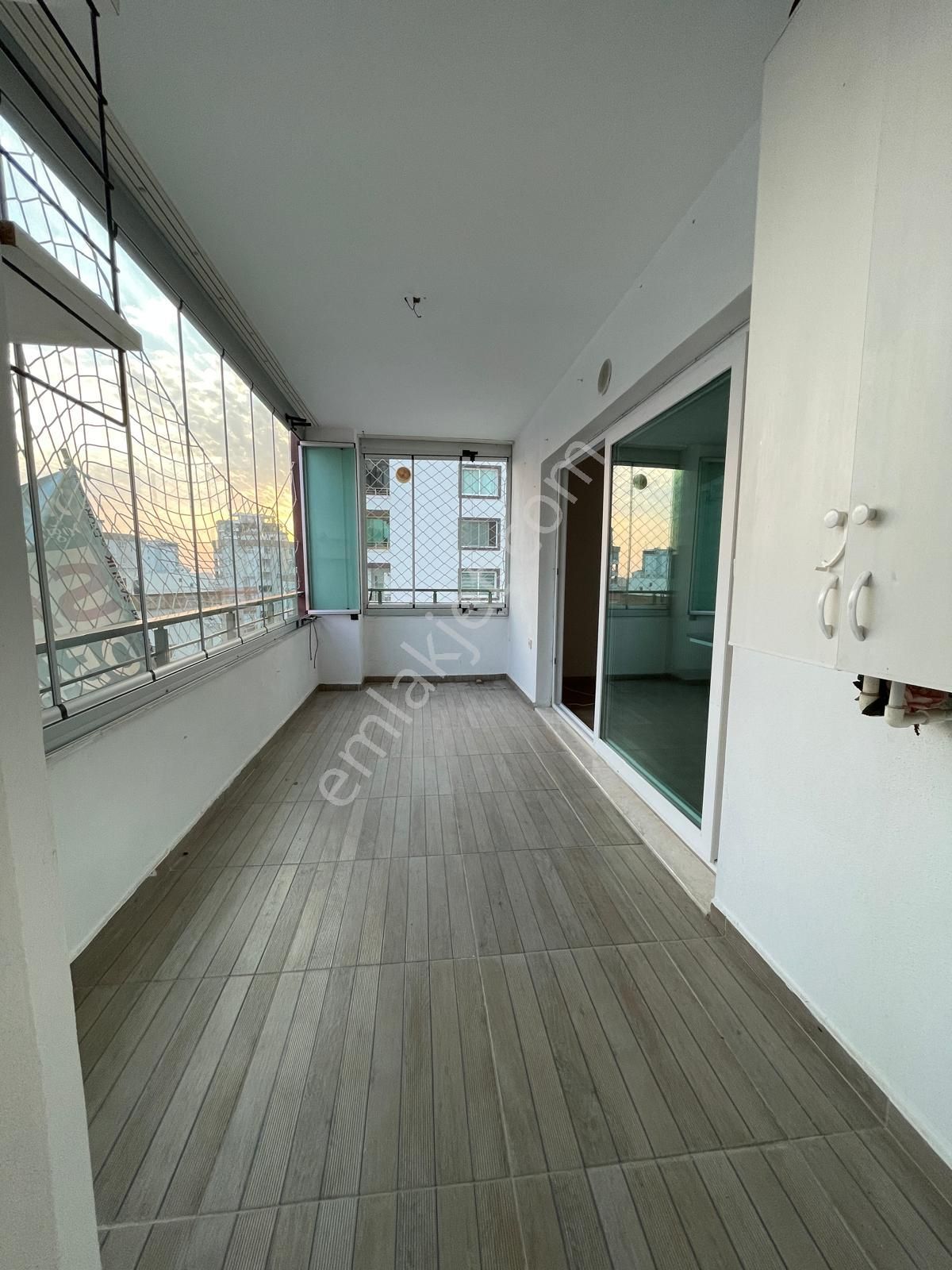 Sahibinden Hasarsız Ekstralı Açık Mutfak 3+1 Kombili Çift Asansörlü 7/24 Güvenlikli Site - Görsel 10