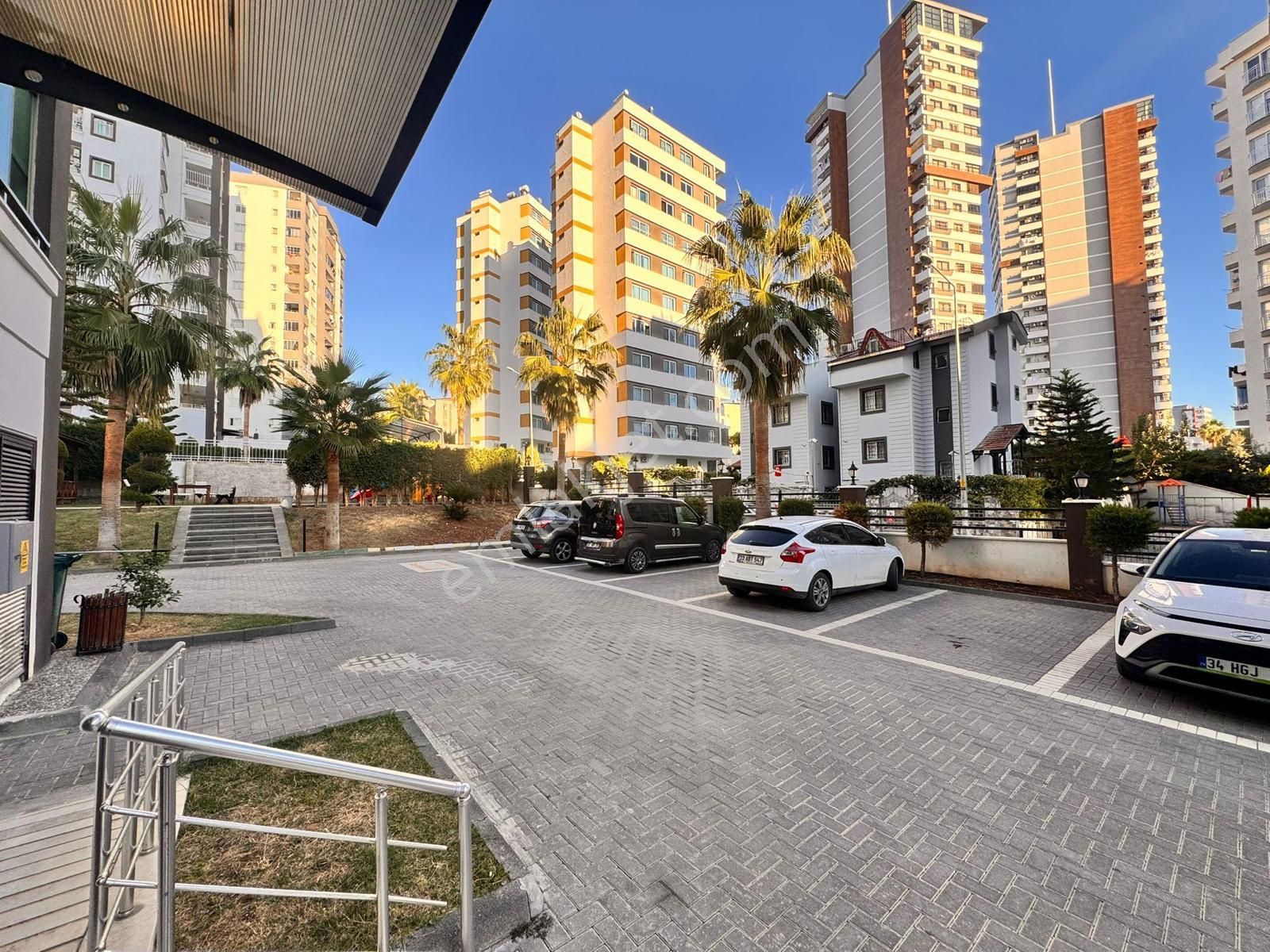 Sahibinden Hasarsız Ekstralı Açık Mutfak 3+1 Kombili Çift Asansörlü 7/24 Güvenlikli Site - Görsel 21