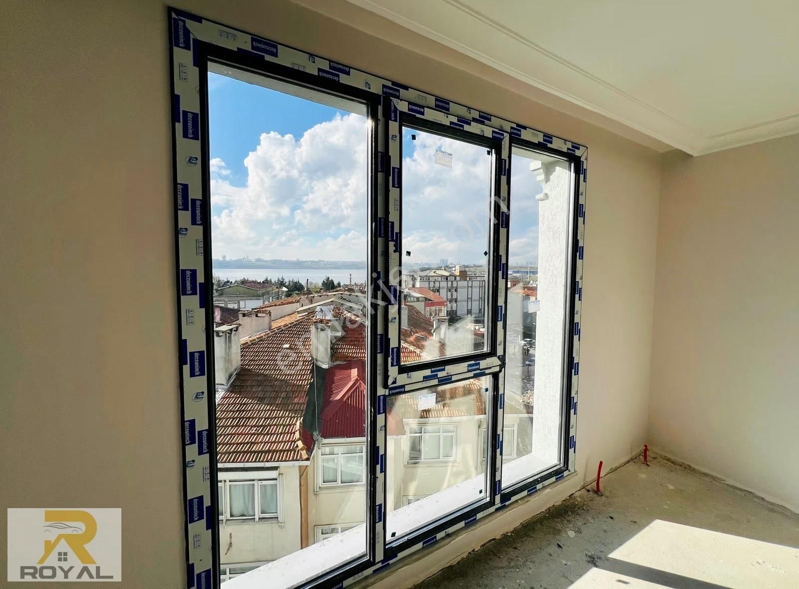 Kanaryada Full Göl Manzaralı Otoparklı Asansörlü K.uygun Daire - Görsel 5