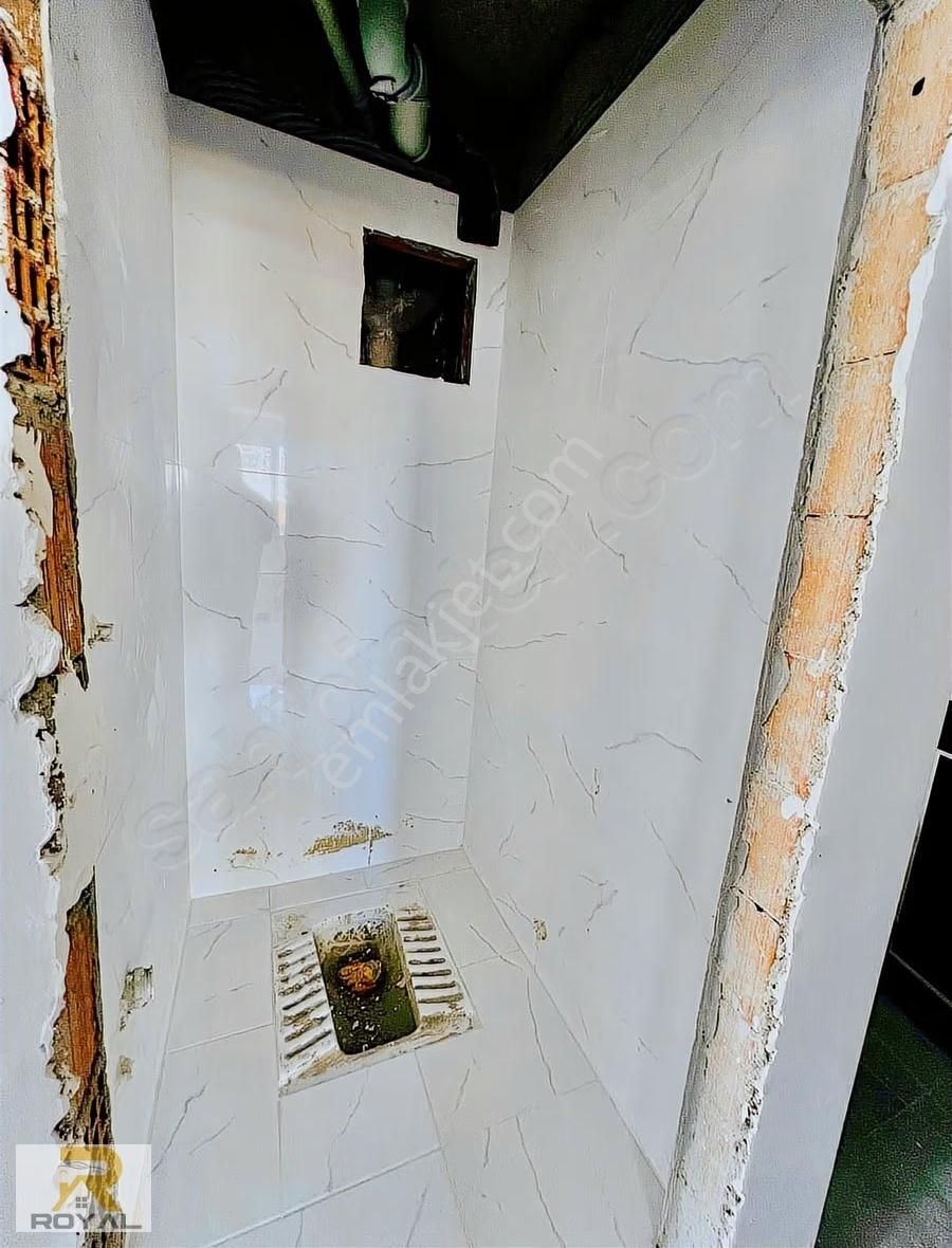 Kanaryada Marmaray Yakınında Sıfır Lüx Otoparklı 2+1 Daire - Görsel 5