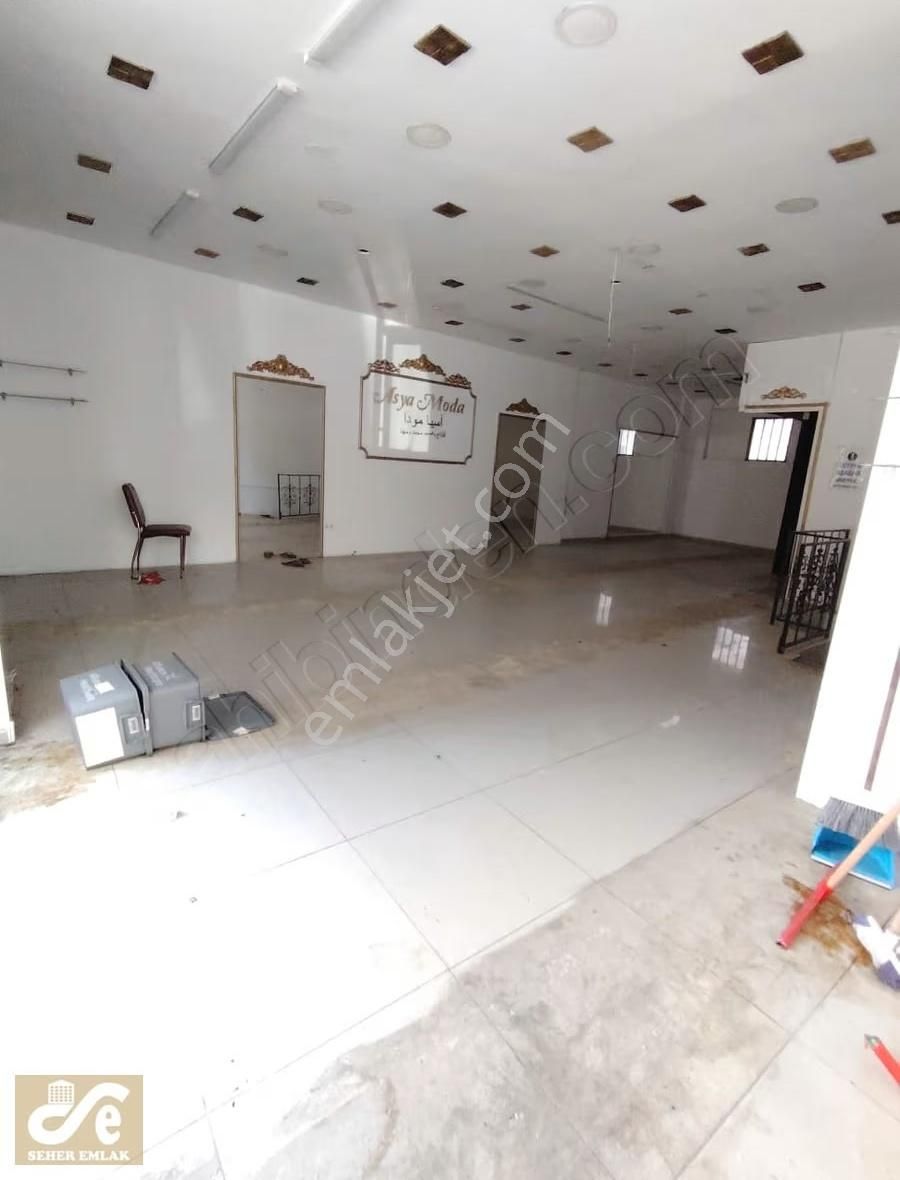 Hürriyet Mahallesinde Satılık 160 M² Depolu Dükkan - Görsel 17