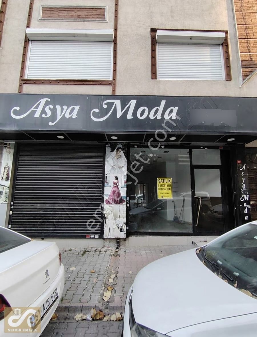 Hürriyet Mahallesinde Satılık 160 M² Depolu Dükkan