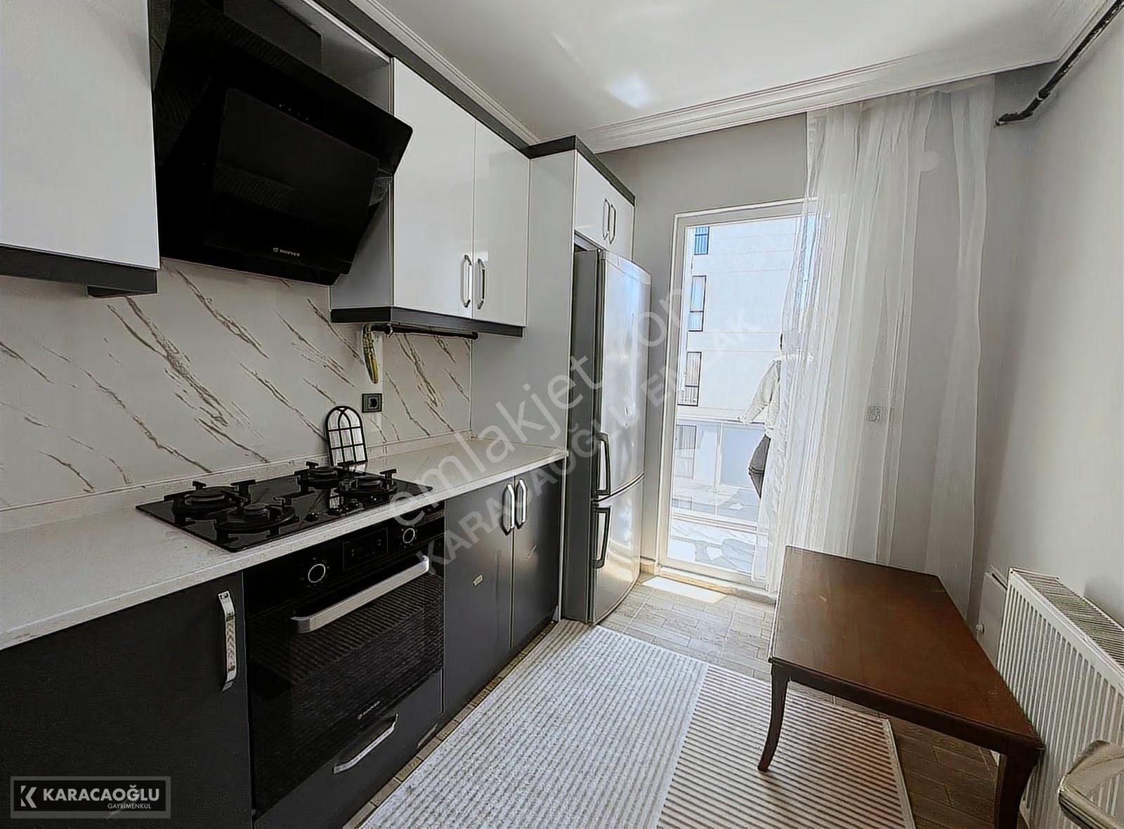 Aile Apartmanında 2+1 Geniş M2 Satılık Daire !! - Görsel 17