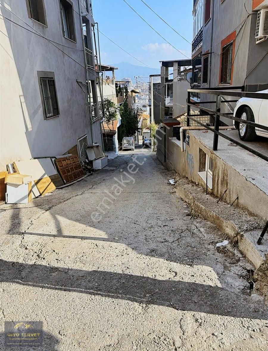 Bayraklı Erenlerde Kiralık 3+1 Daire