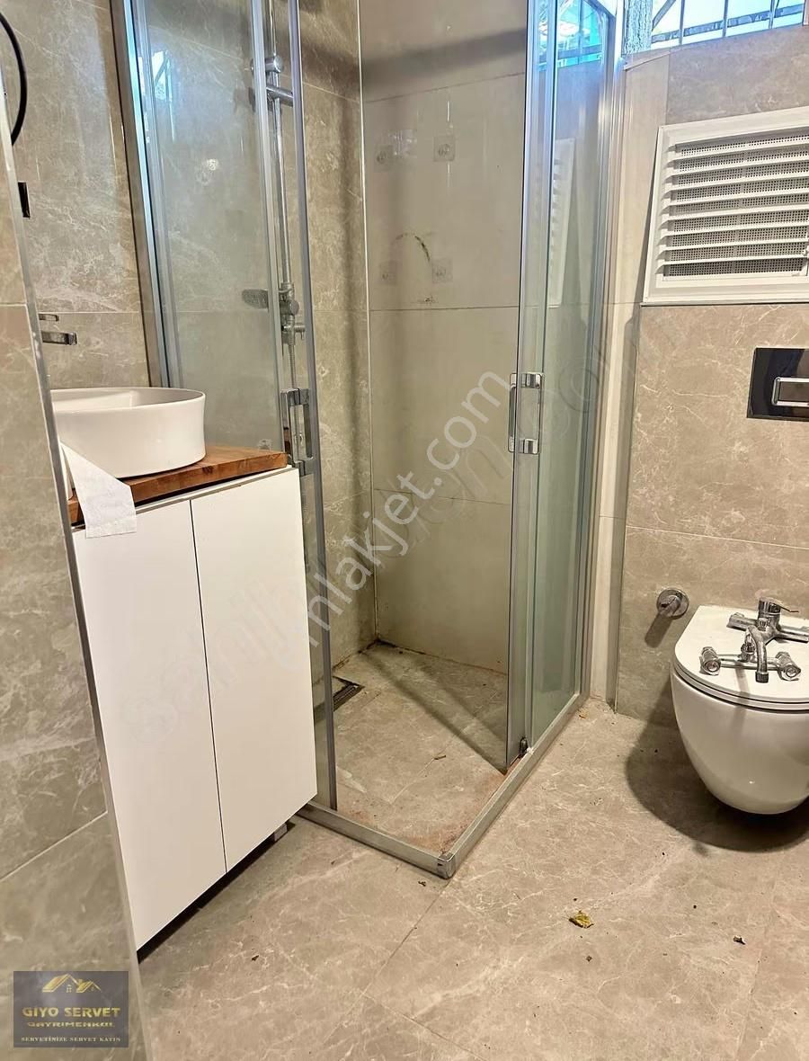 Bayraklı Erenlerde Kiralık 3+1 Daire - Görsel 3