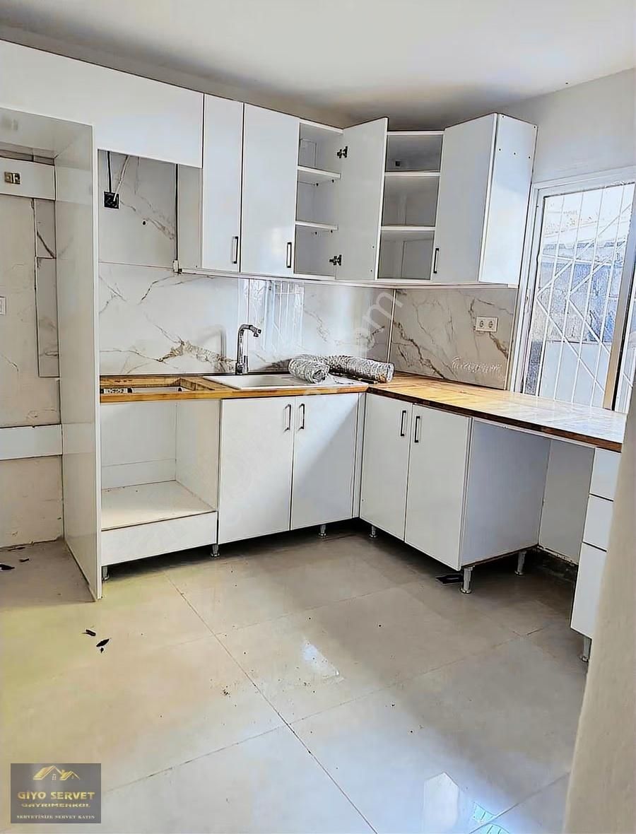 Bayraklı Erenlerde Kiralık 3+1 Daire - Görsel 24