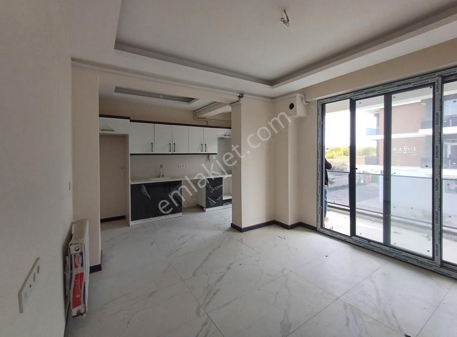 Doğru Gayrimenkulden Lüx Site İçerisinde 2+1 Kiralık Daire - Görsel 7