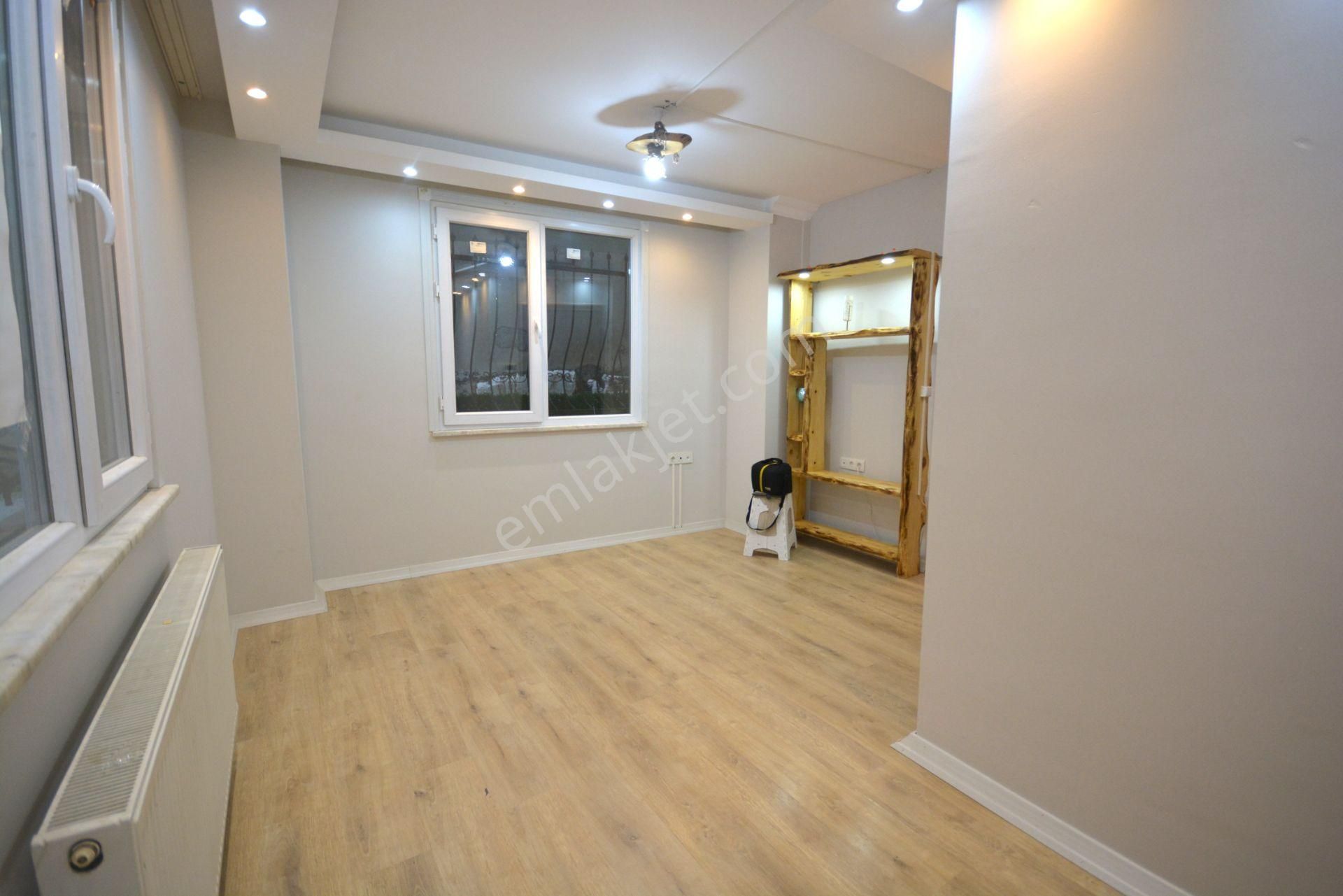 Satılık 2+1 Balkonlu, 80 Mk Kat Mülkiyetli Kupon Daire