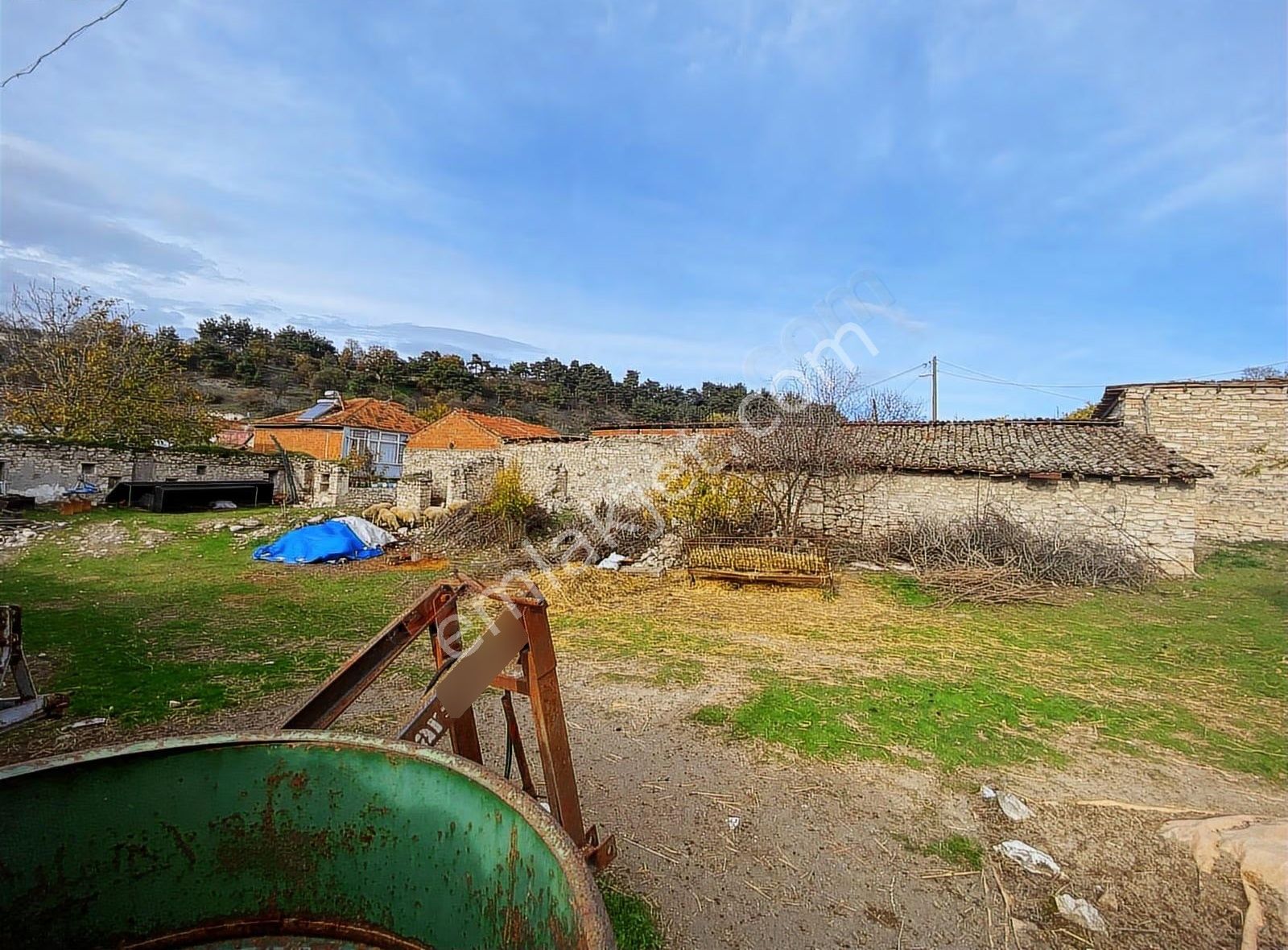 Küçükyeni Mah.950m² Arsalı Ahşap Ev Ve İki Adet Tarla Satılık - Görsel 19