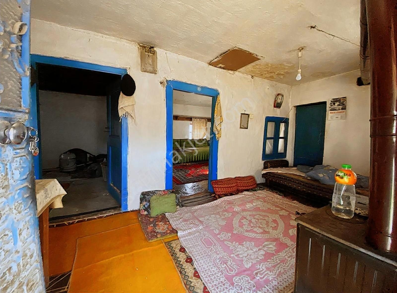 Küçükyeni Mah.950m² Arsalı Ahşap Ev Ve İki Adet Tarla Satılık - Görsel 18