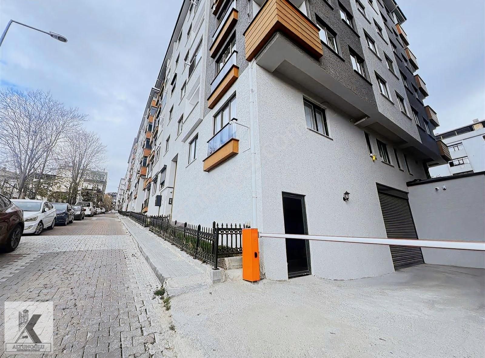 Merkezde Site İçerisinde 3+1 Sıfır Açık Kapalı Otoparklı Ara Kat