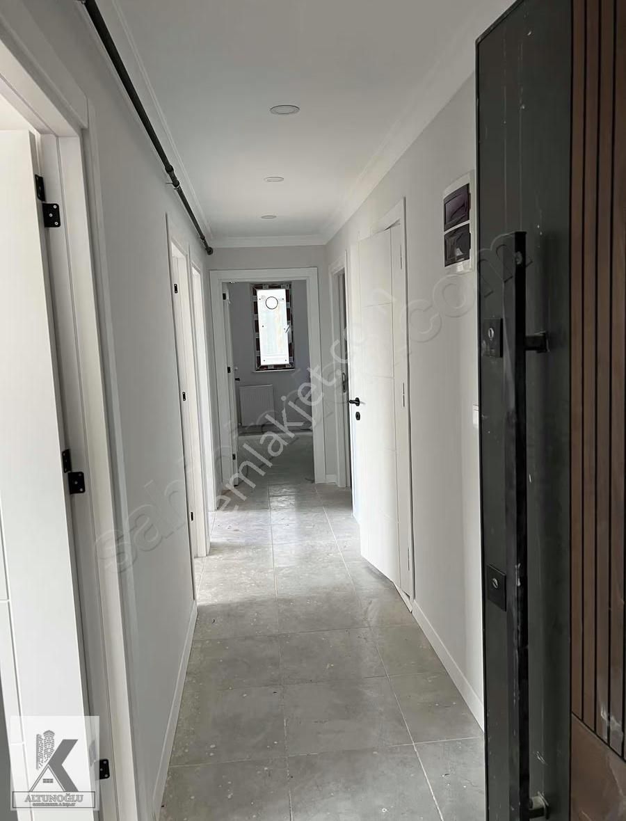 Ön Cephe 3+1 Önü Hep Açık Sıfır Site İçinde Otoparklı Ara Kat - Görsel 5