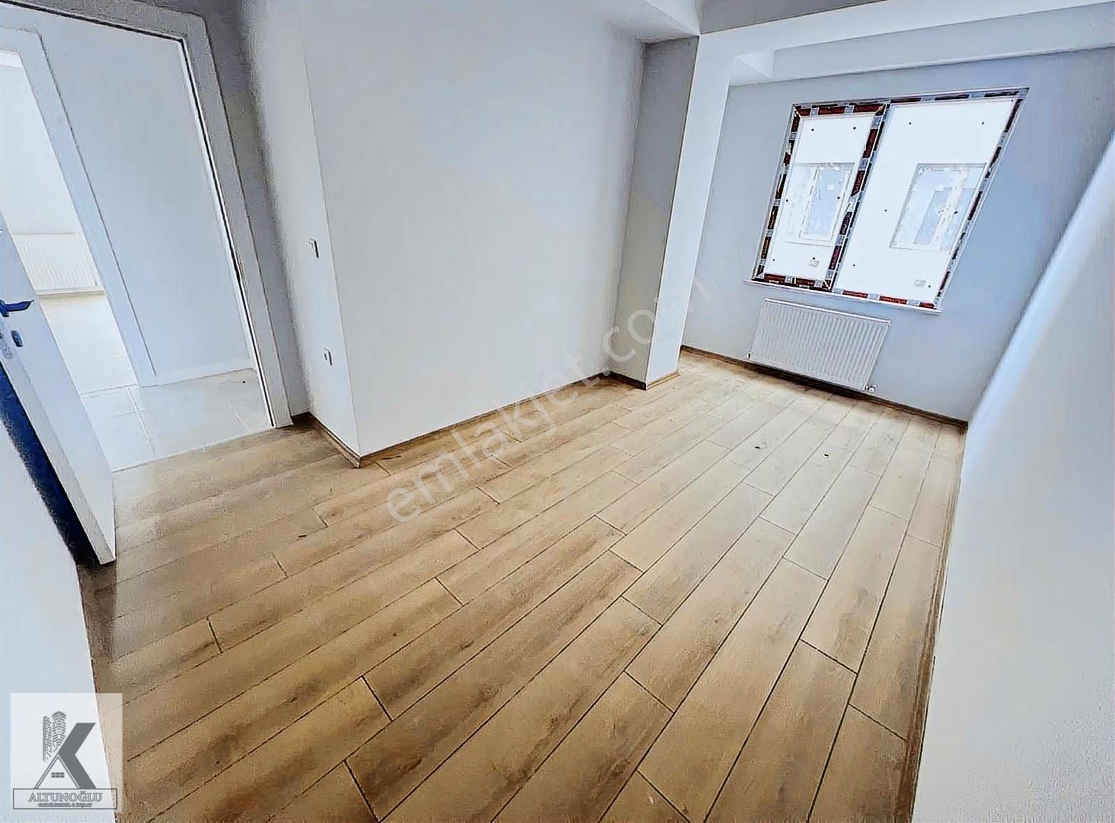 Ön Cephe 3+1 Önü Hep Açık Sıfır Site İçinde Otoparklı Ara Kat - Görsel 23