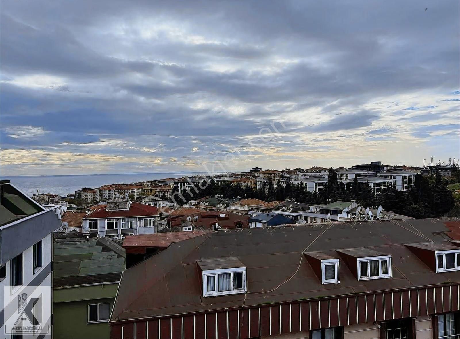 Site İçinde Deniz Şehir Manzaralı Otoparklı Sıfır 3+1 135m2 - Görsel 31